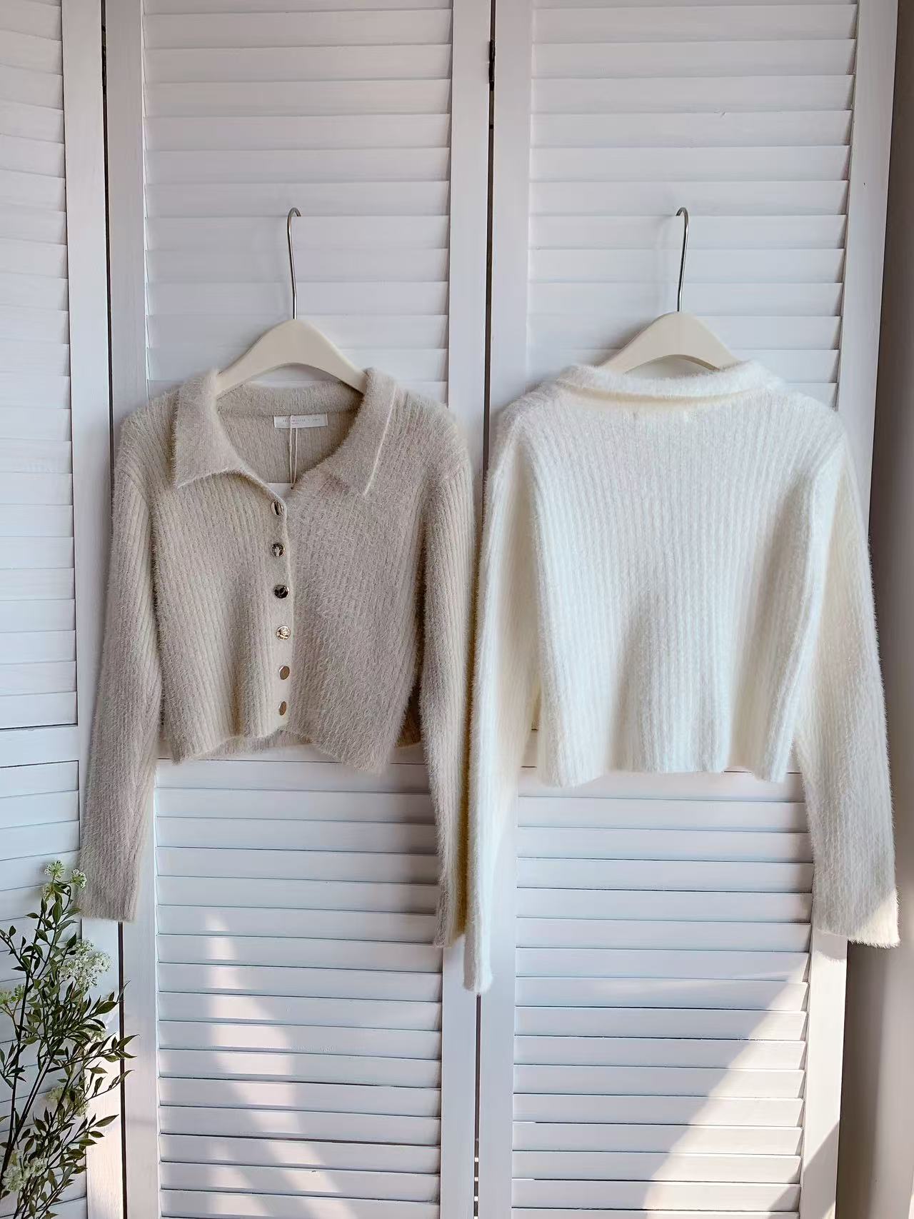 HELLO MILK TEE- 85677 翻領毛衣