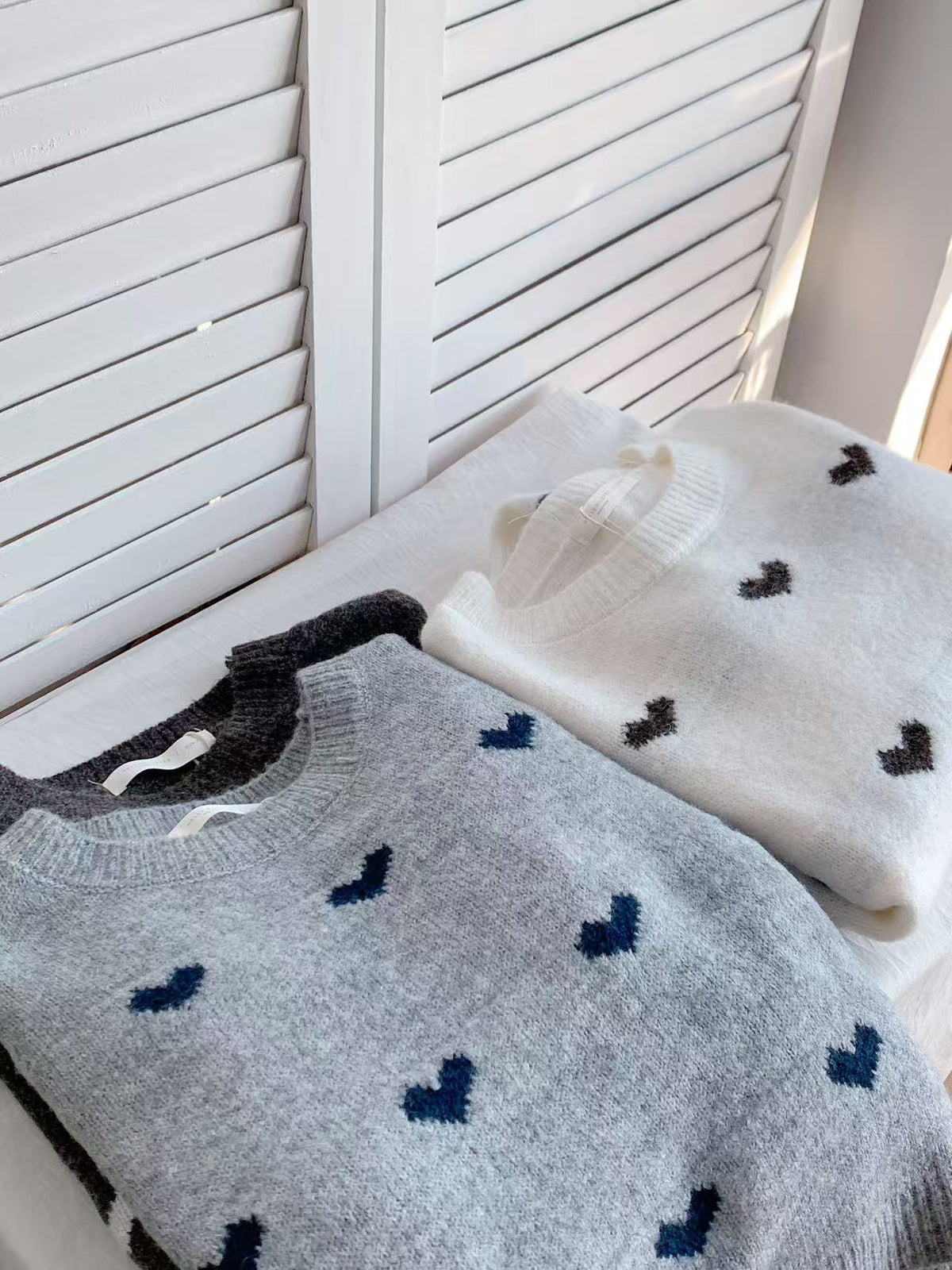 HELLO MILK TEE- 85729 愛心毛衣