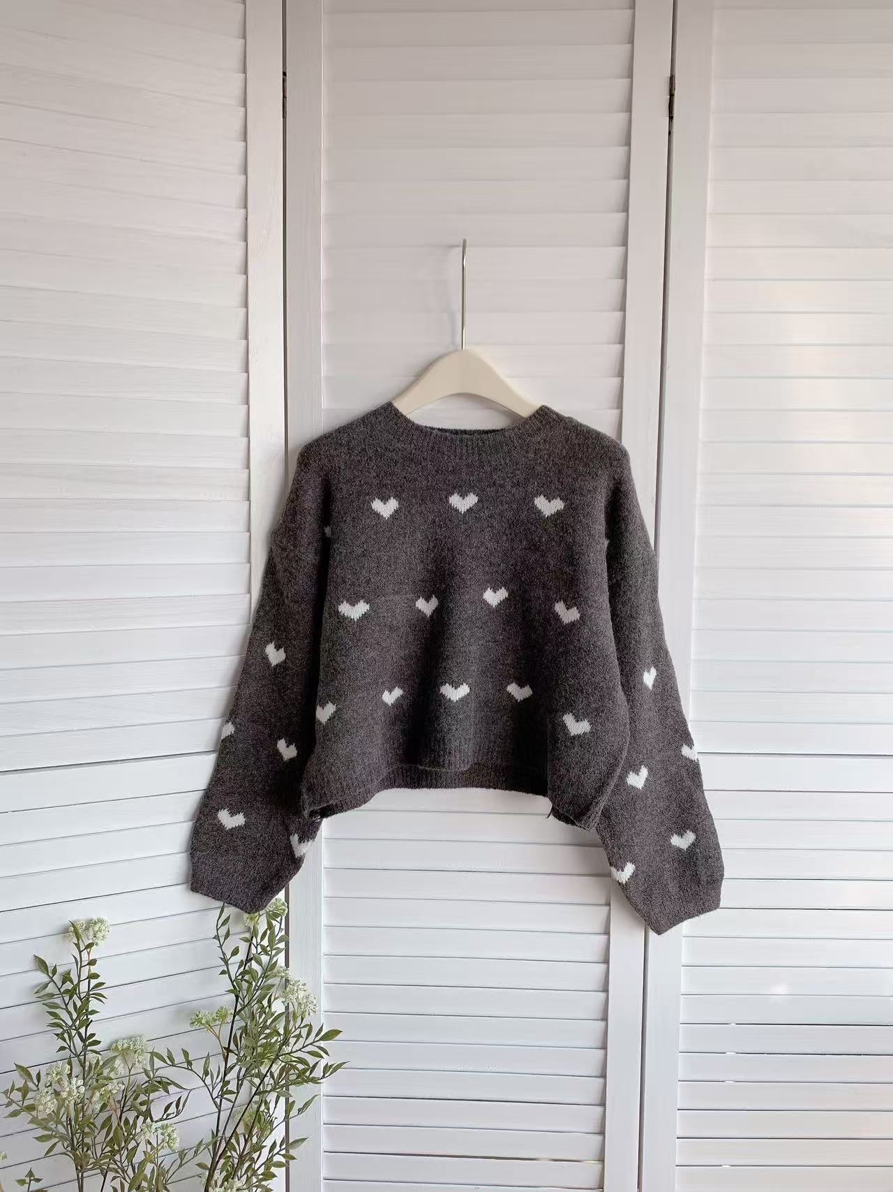 HELLO MILK TEE- 85729 愛心毛衣