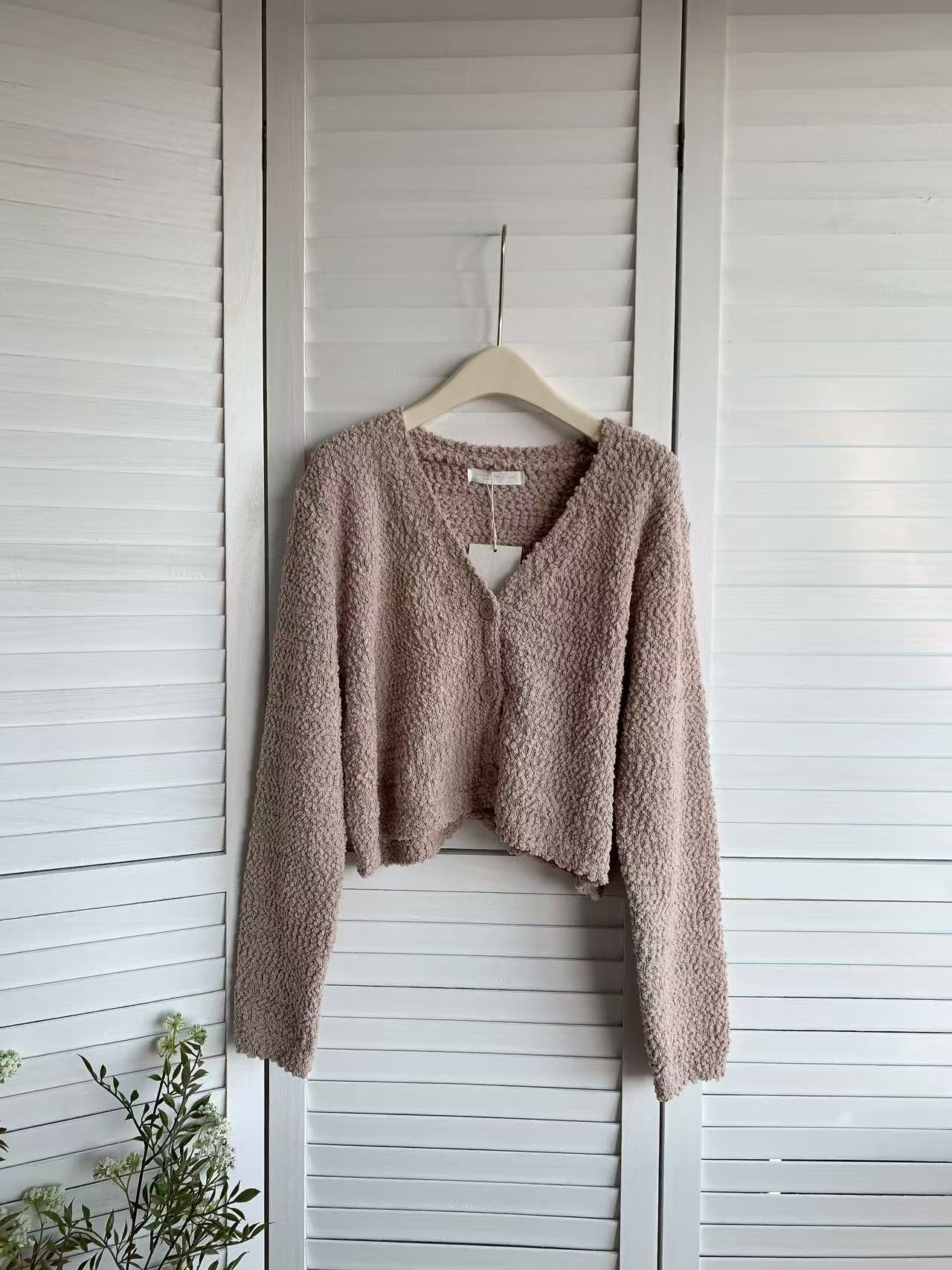 HELLO MILK TEE- 85654 百搭開衫