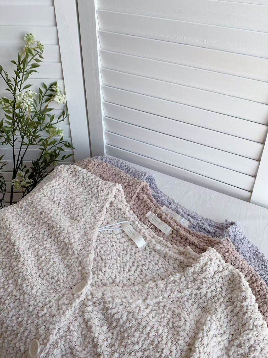 HELLO MILK TEE- 85654 百搭開衫