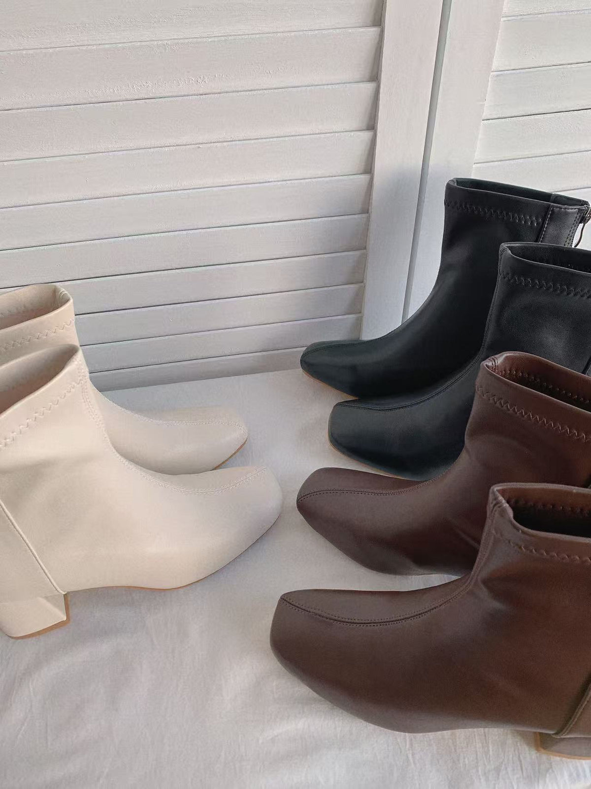 HELLO MILK TEE- 85662 質感短靴