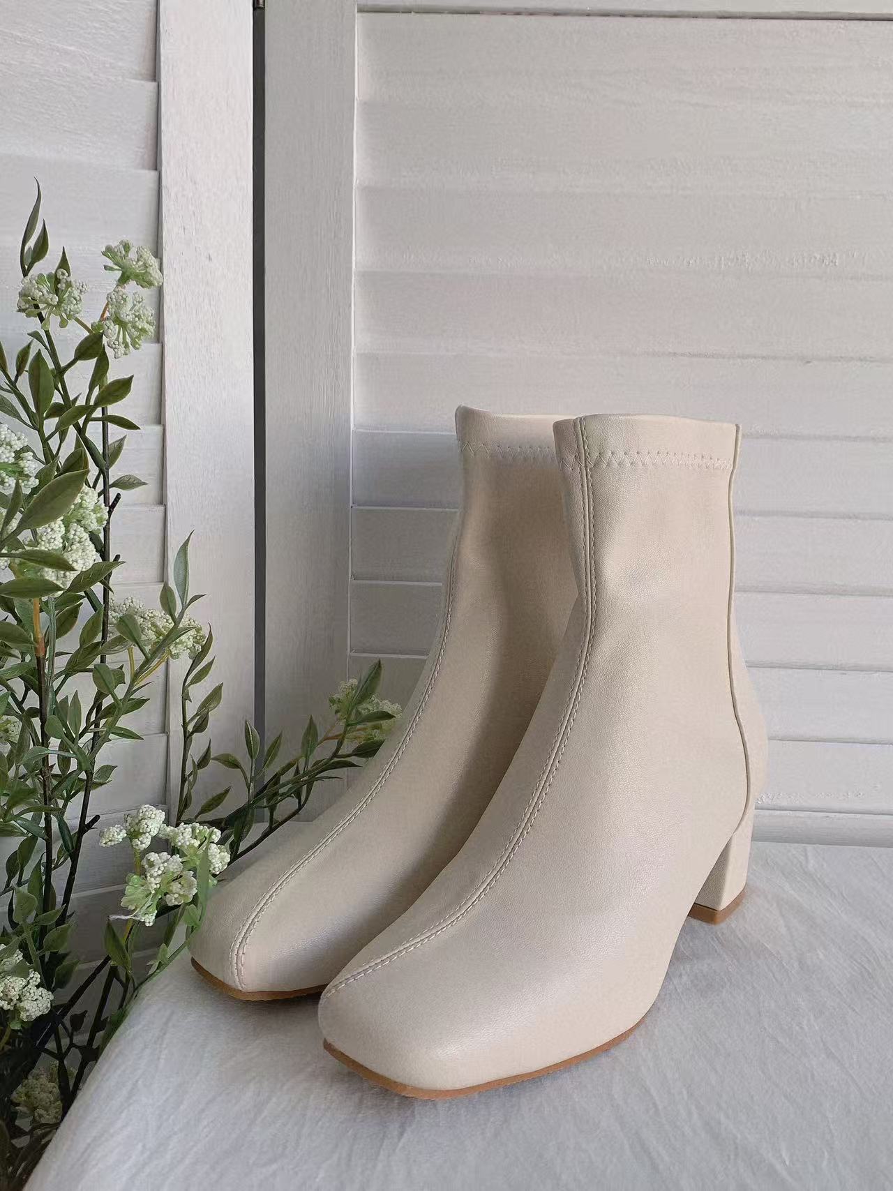 HELLO MILK TEE- 85662 質感短靴