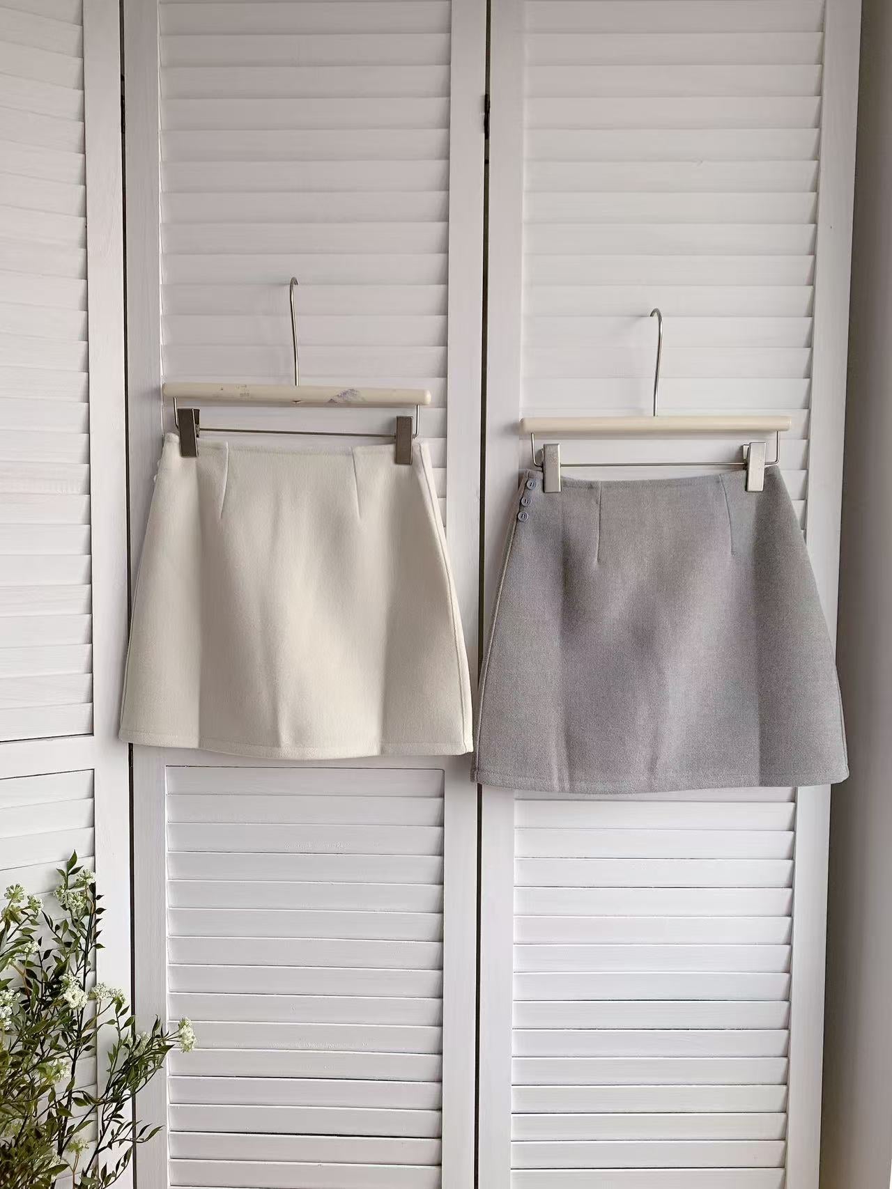 HELLO MILK TEE- 85738 質感短裙