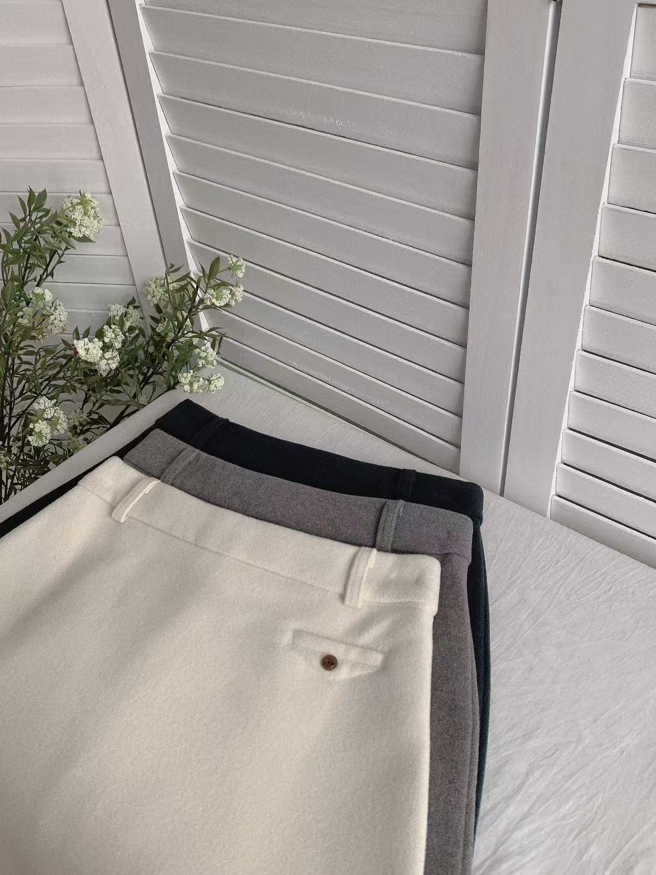 HELLO MILK TEE- 85737 百搭短裙