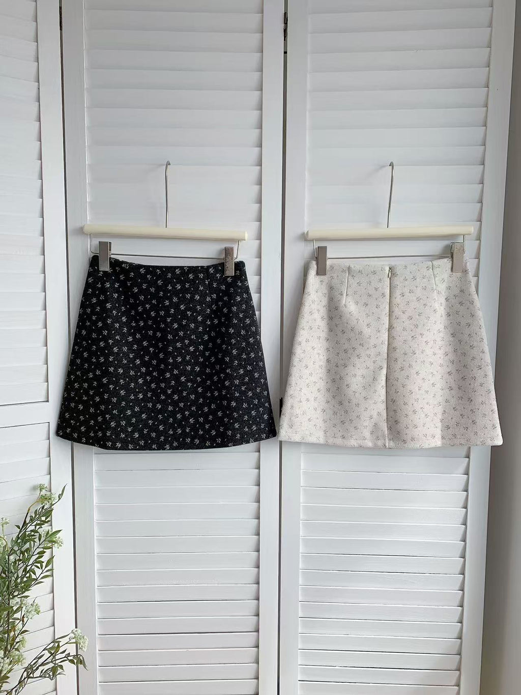 HELLO MILK TEE- 85727 碎花短裙