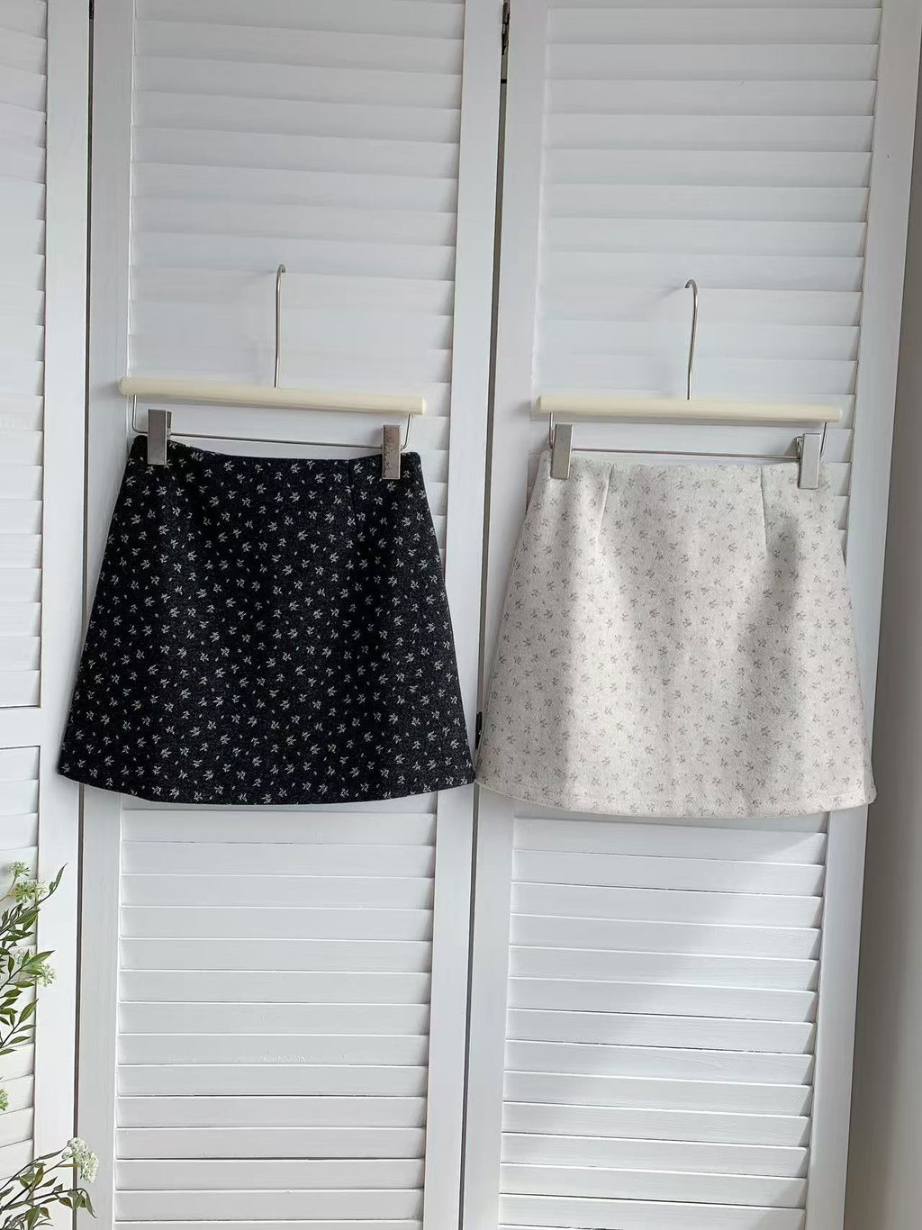 HELLO MILK TEE- 85727 碎花短裙