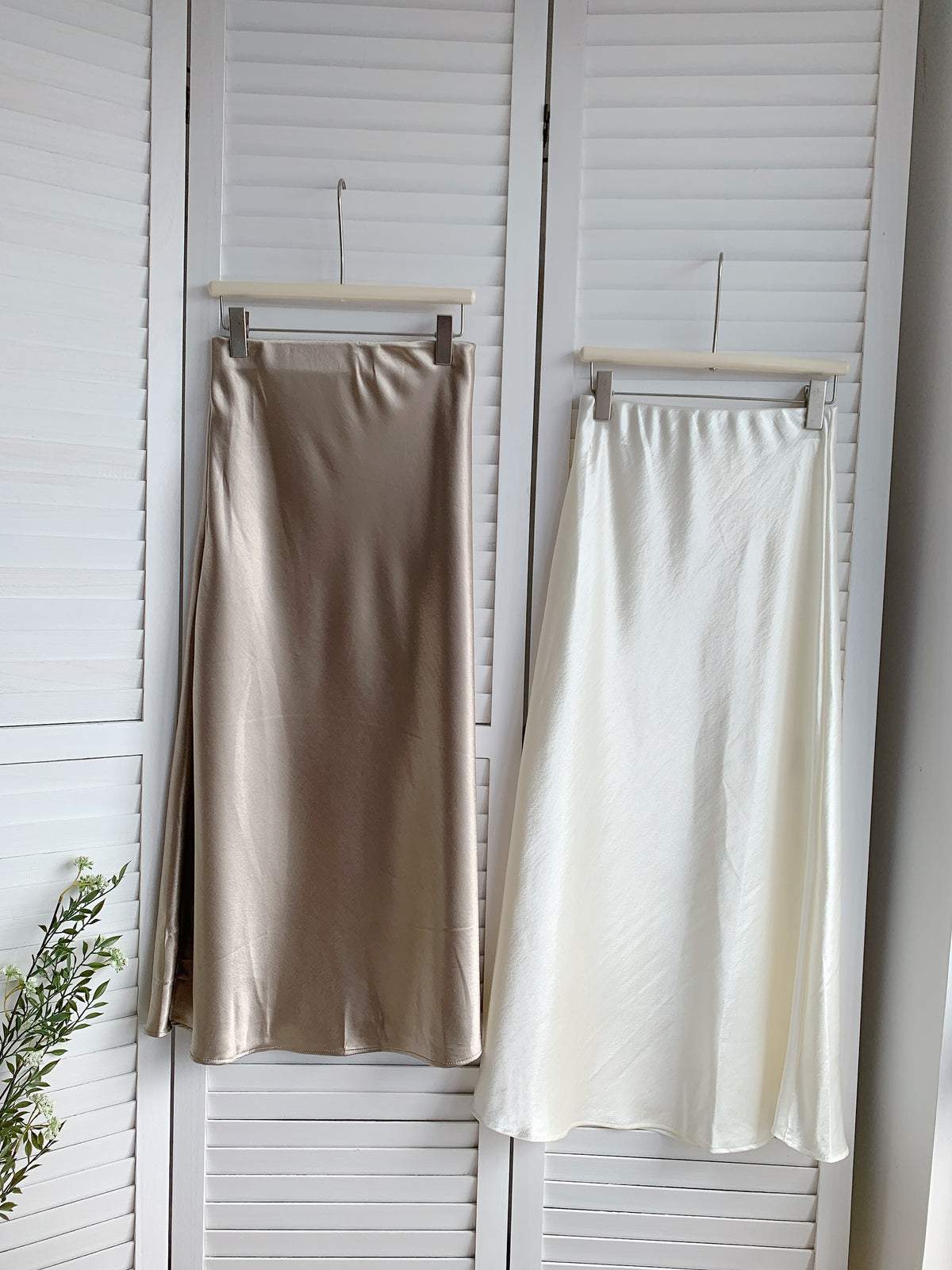 HELLO MILK TEE- 85673 簡約半裙