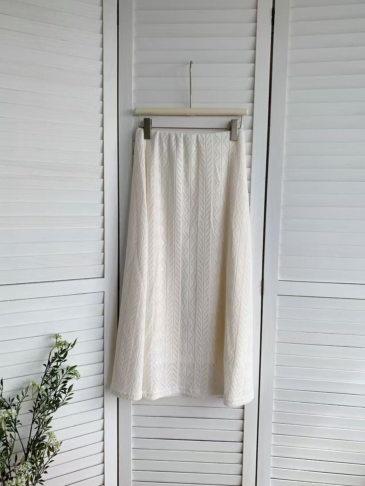 HELLO MILK TEE- 85721 質感半裙