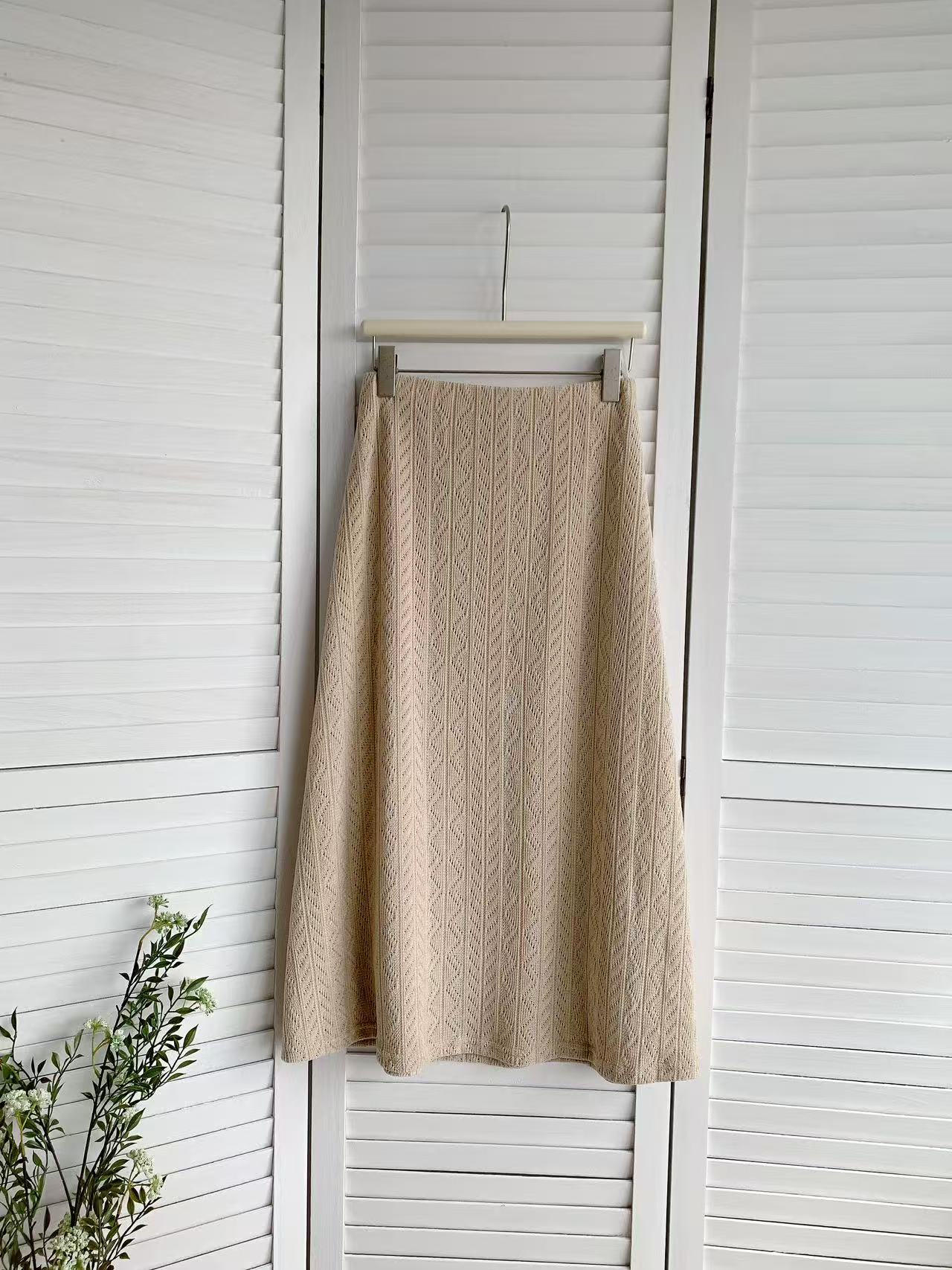 HELLO MILK TEE- 85721 質感半裙