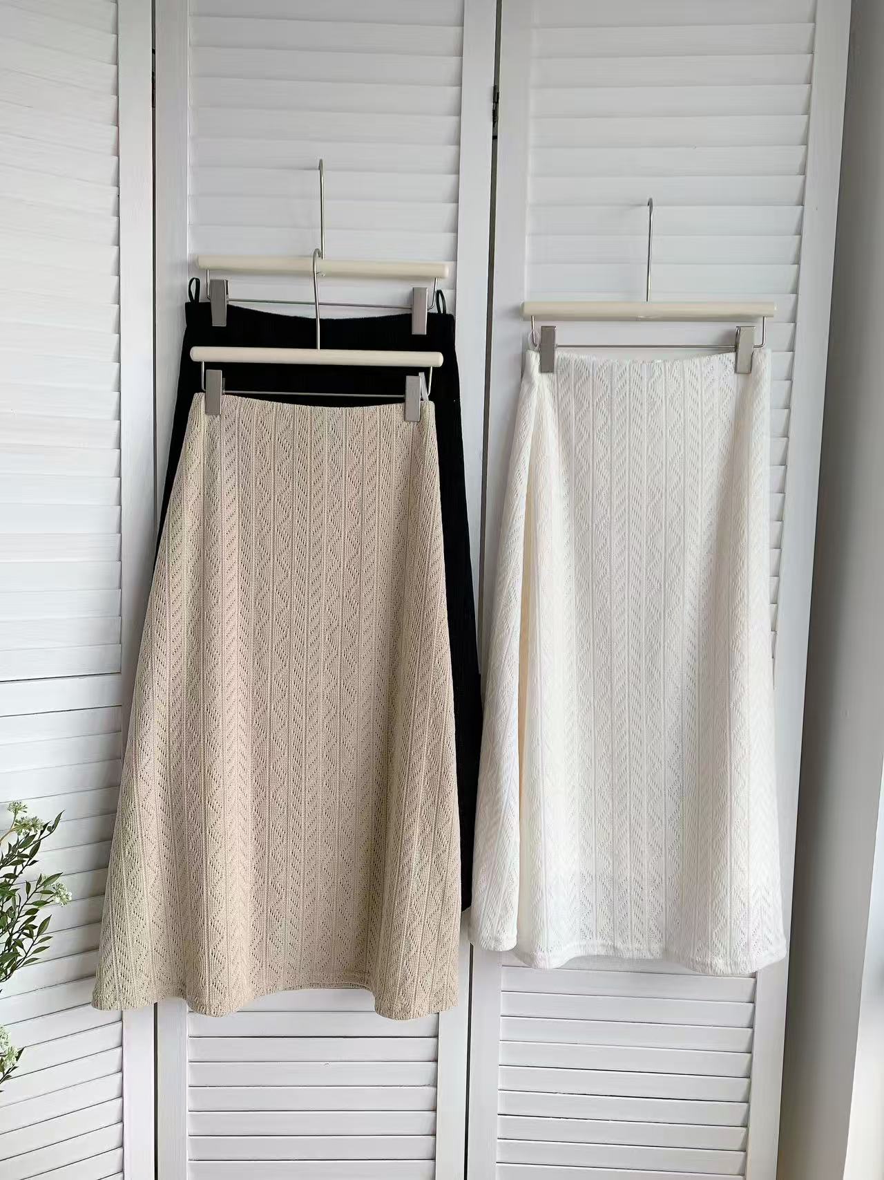 HELLO MILK TEE- 85721 質感半裙