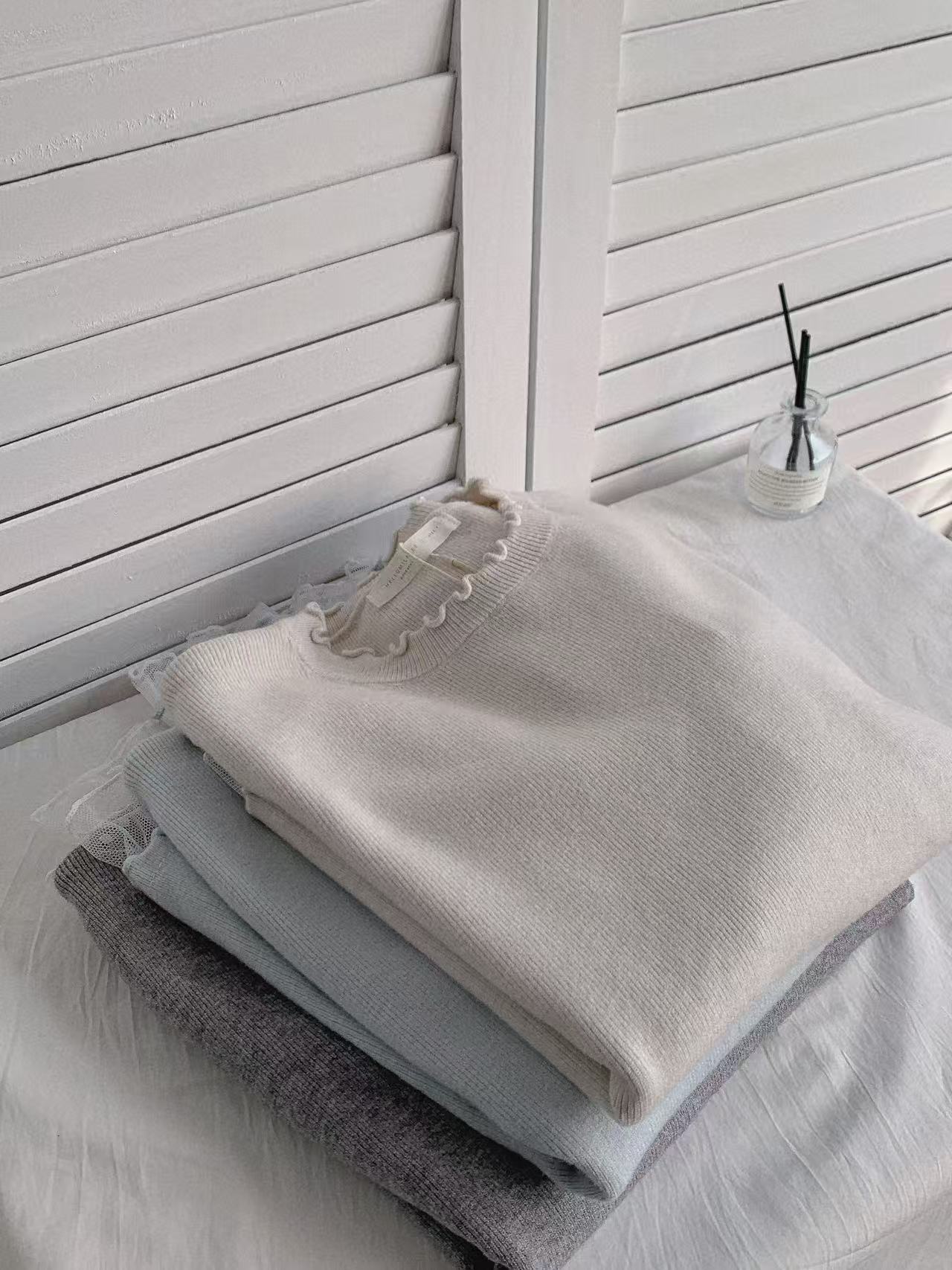 HELLO MILK TEE- 85726 木耳邊上衣