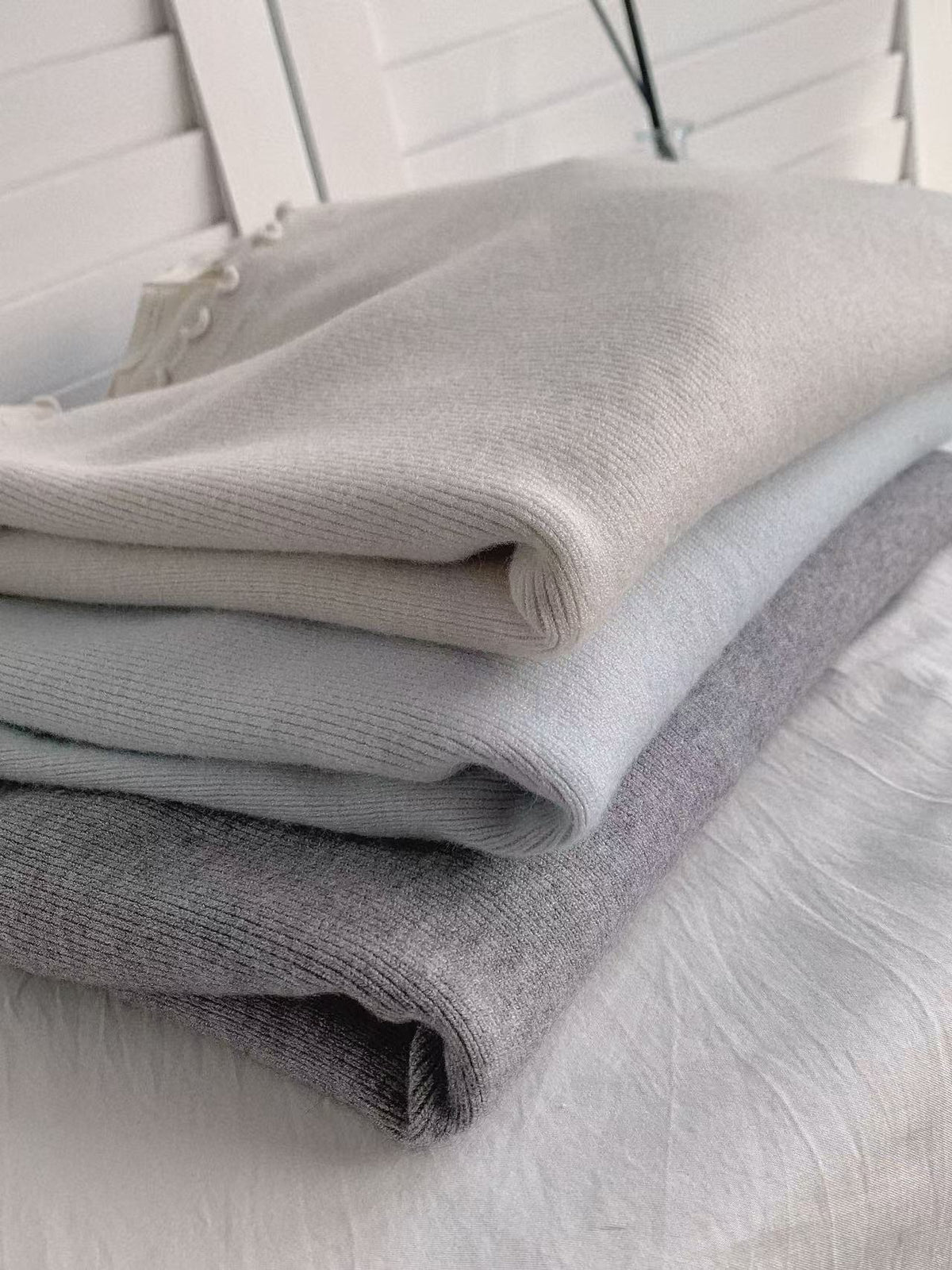 HELLO MILK TEE- 85726 木耳邊上衣