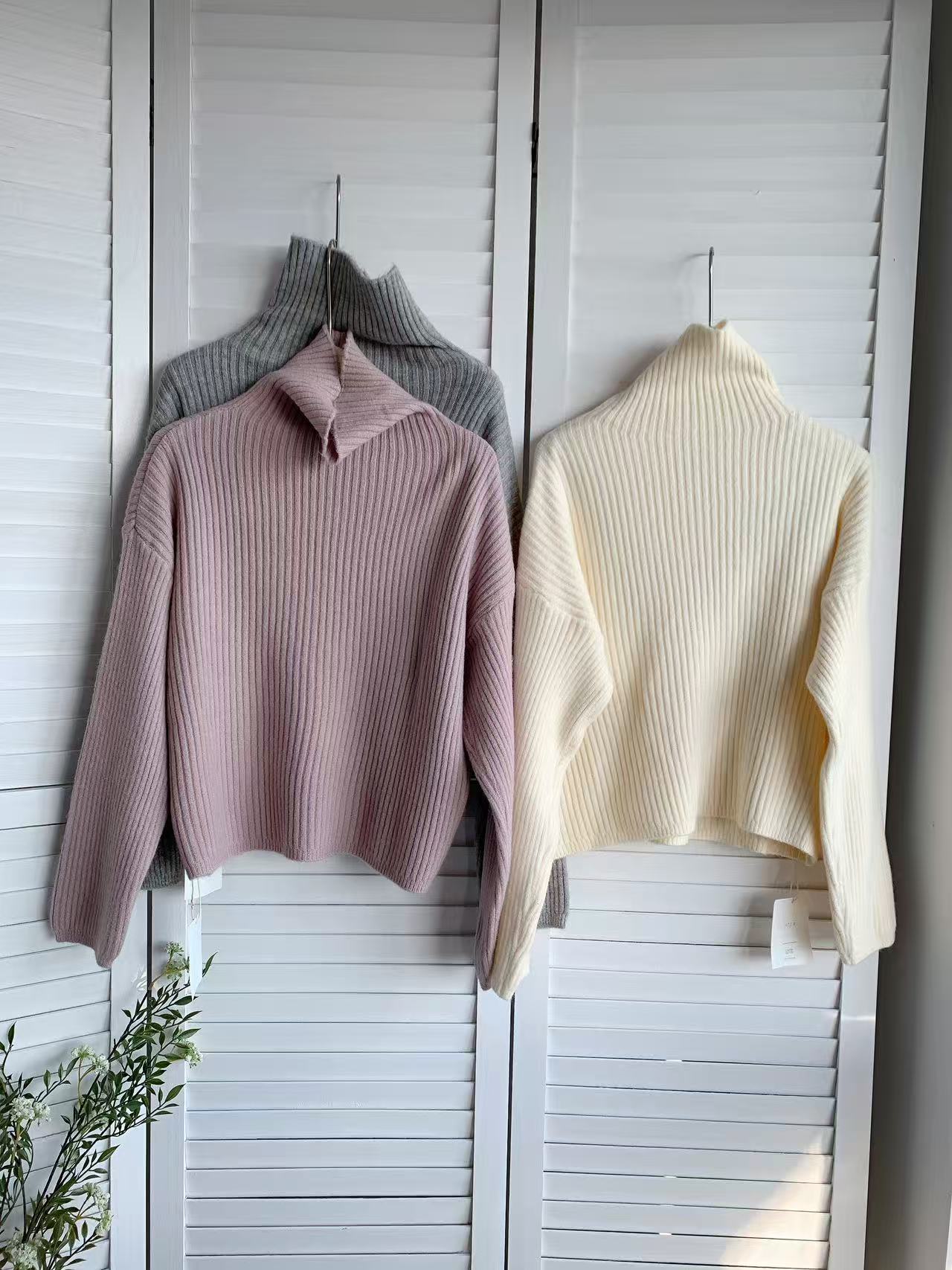 HELLO MILK TEE- 85733 高領毛衣