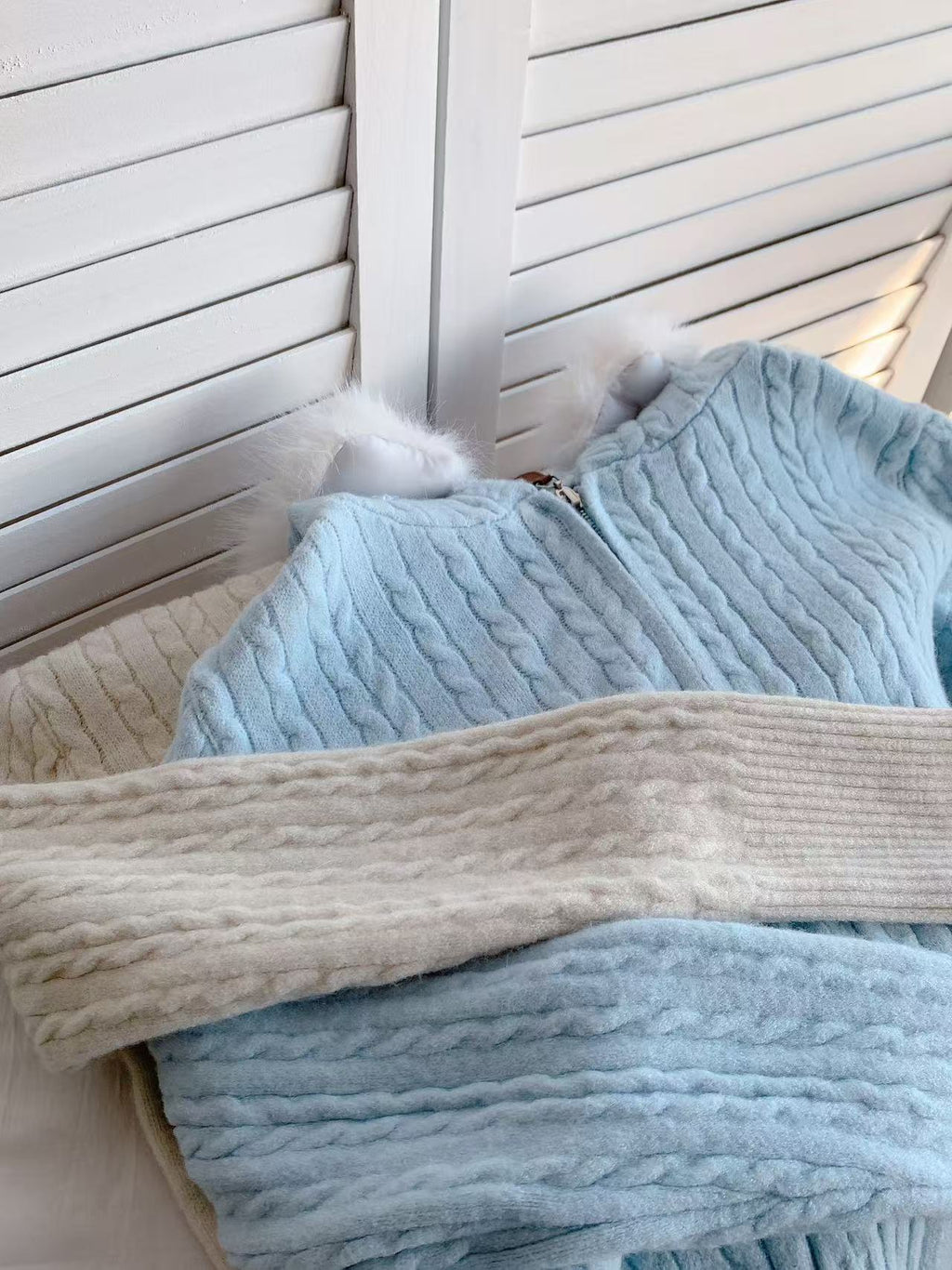 HELLO MILK TEE- 85688 拉鏈外套