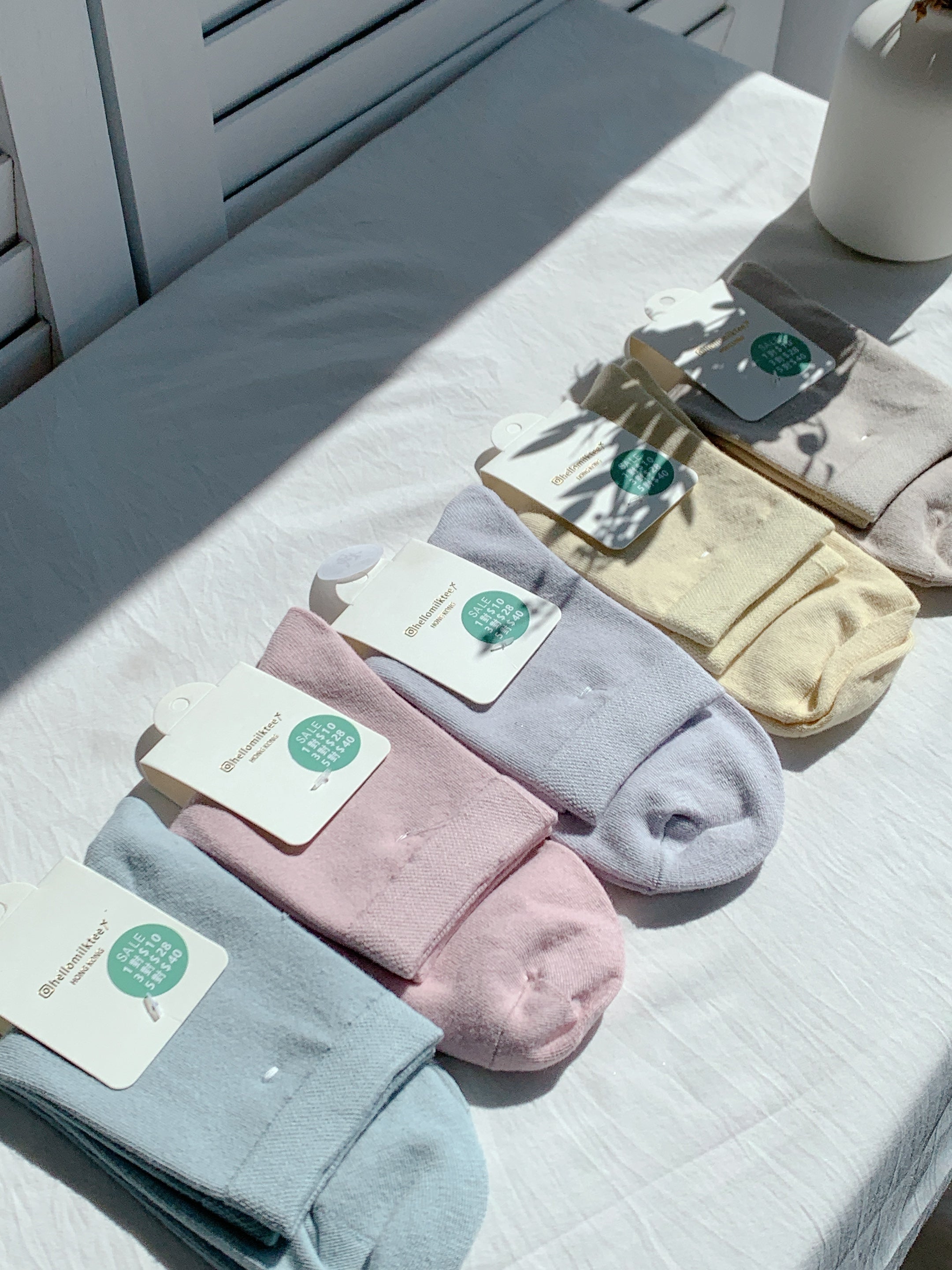 HELLO MILK TEE- AY1047 韓系簡約襪