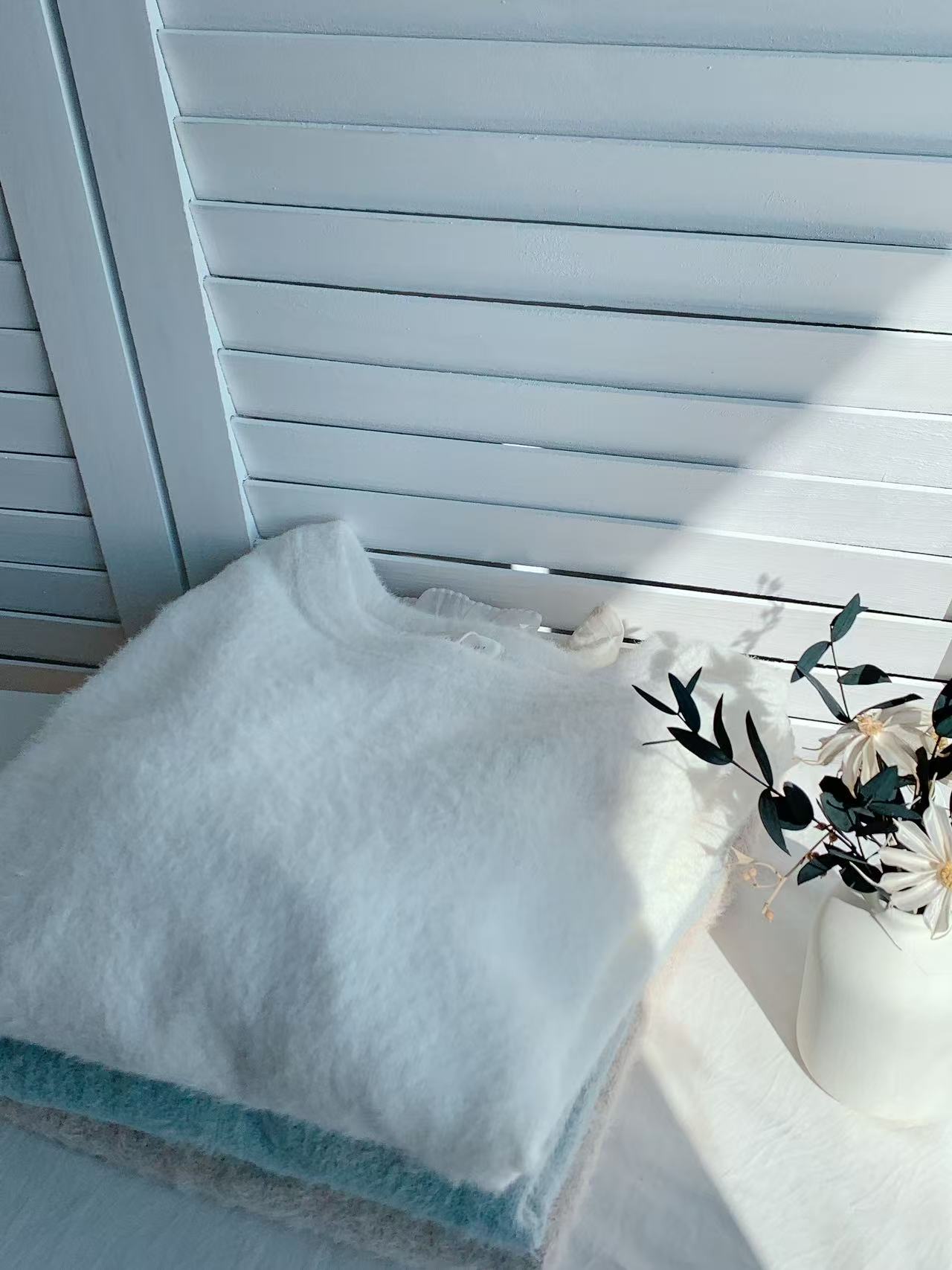 HELLO MILK TEE- 85778 花邊小衫