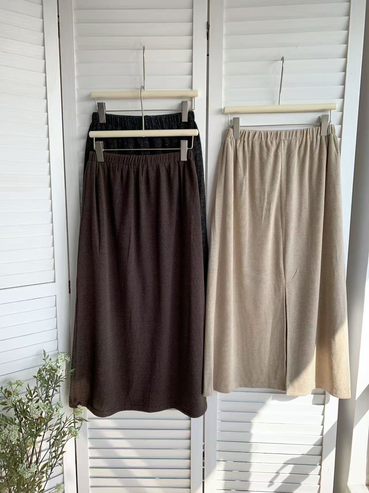 HELLO MILK TEE- 85718 純色半裙