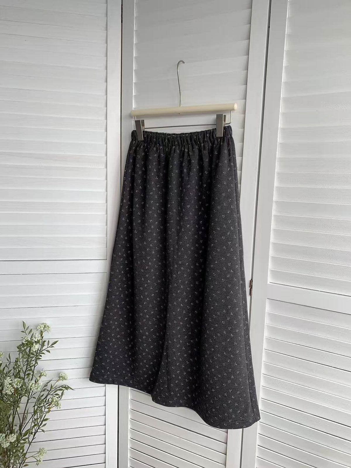 HELLO MILK TEE- 85719 碎花半裙