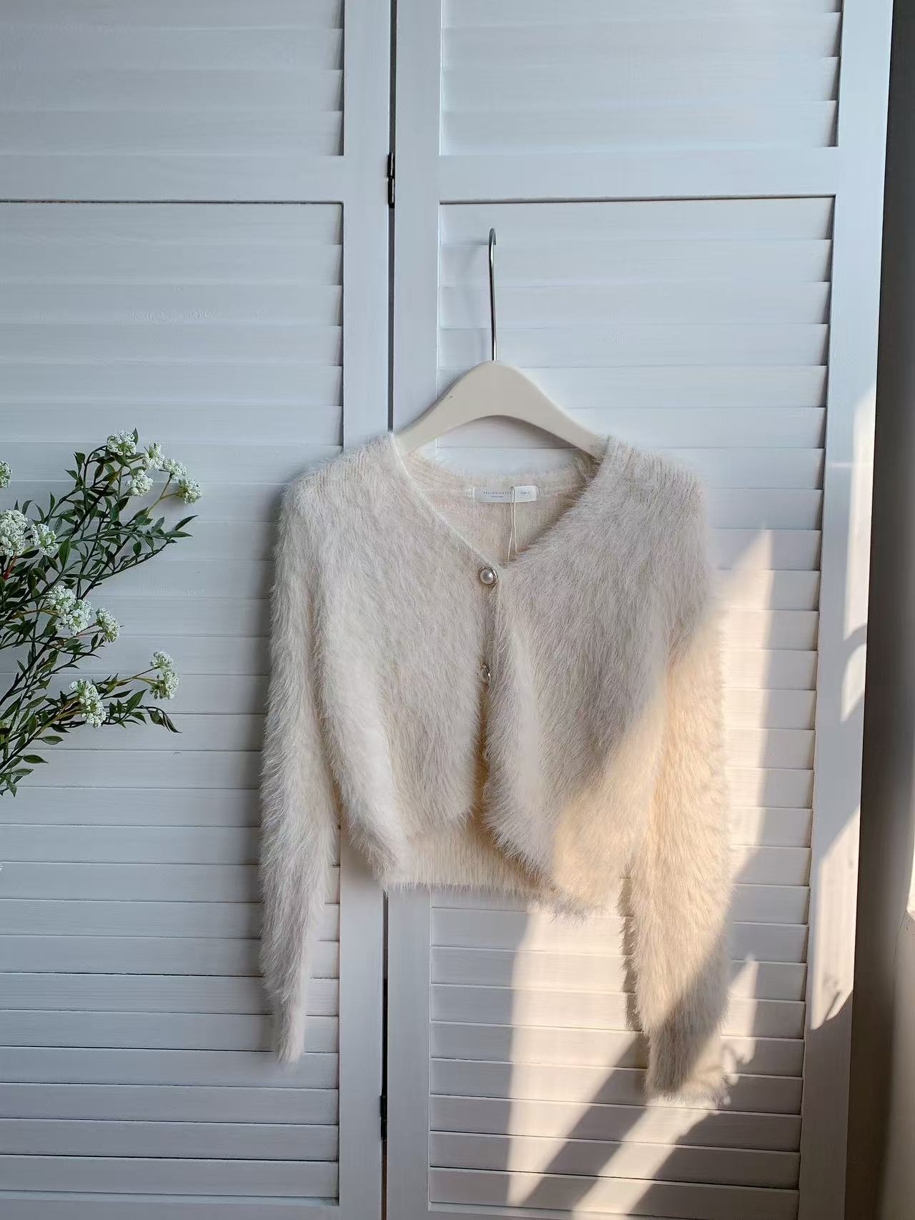 HELLO MILK TEE- 85779 毛絨上衣