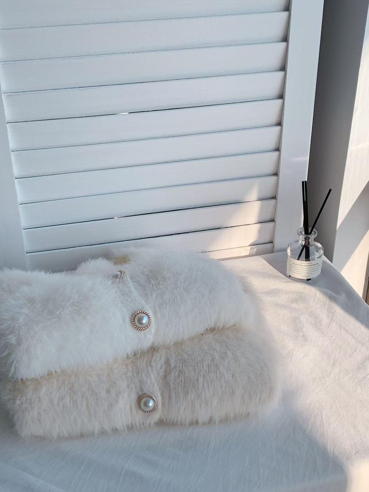 HELLO MILK TEE- 85779 毛絨上衣