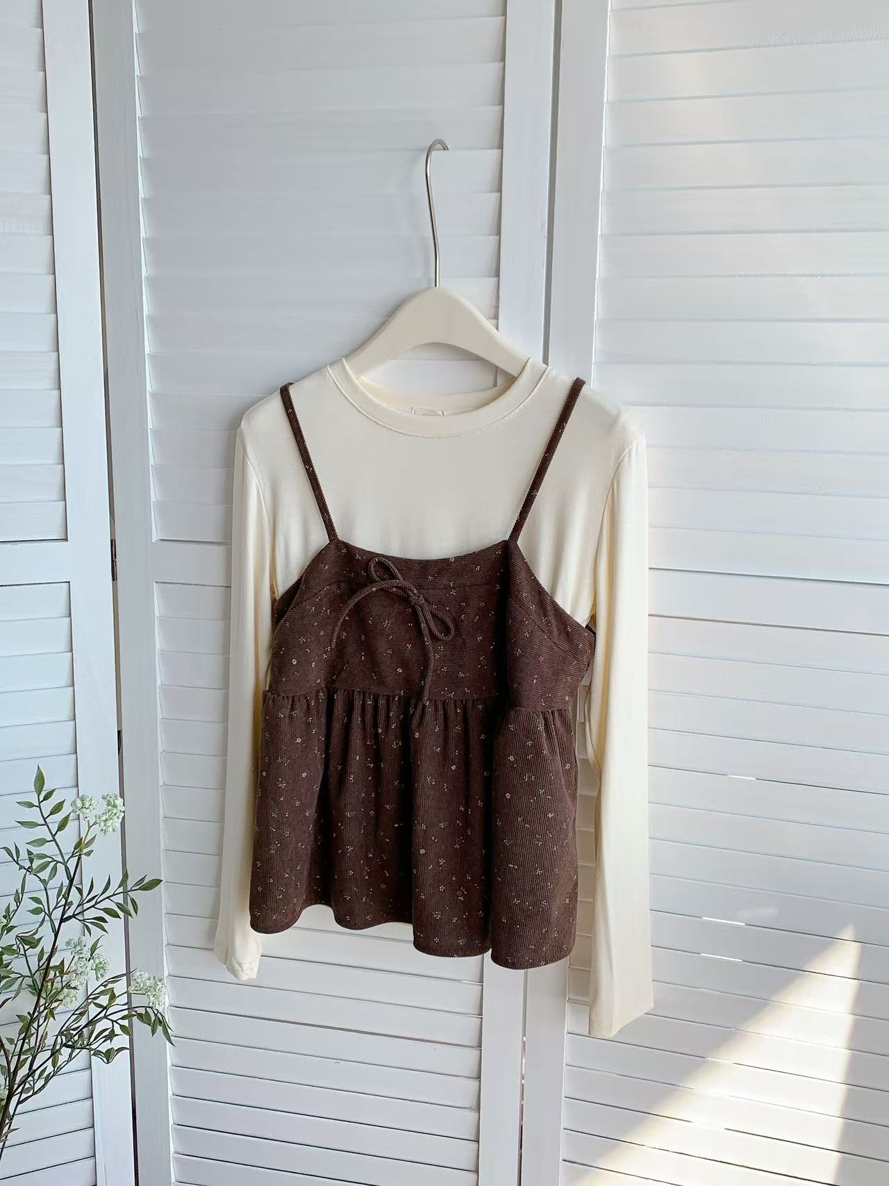 HELLO MILK TEE- 85793 圓領套裝