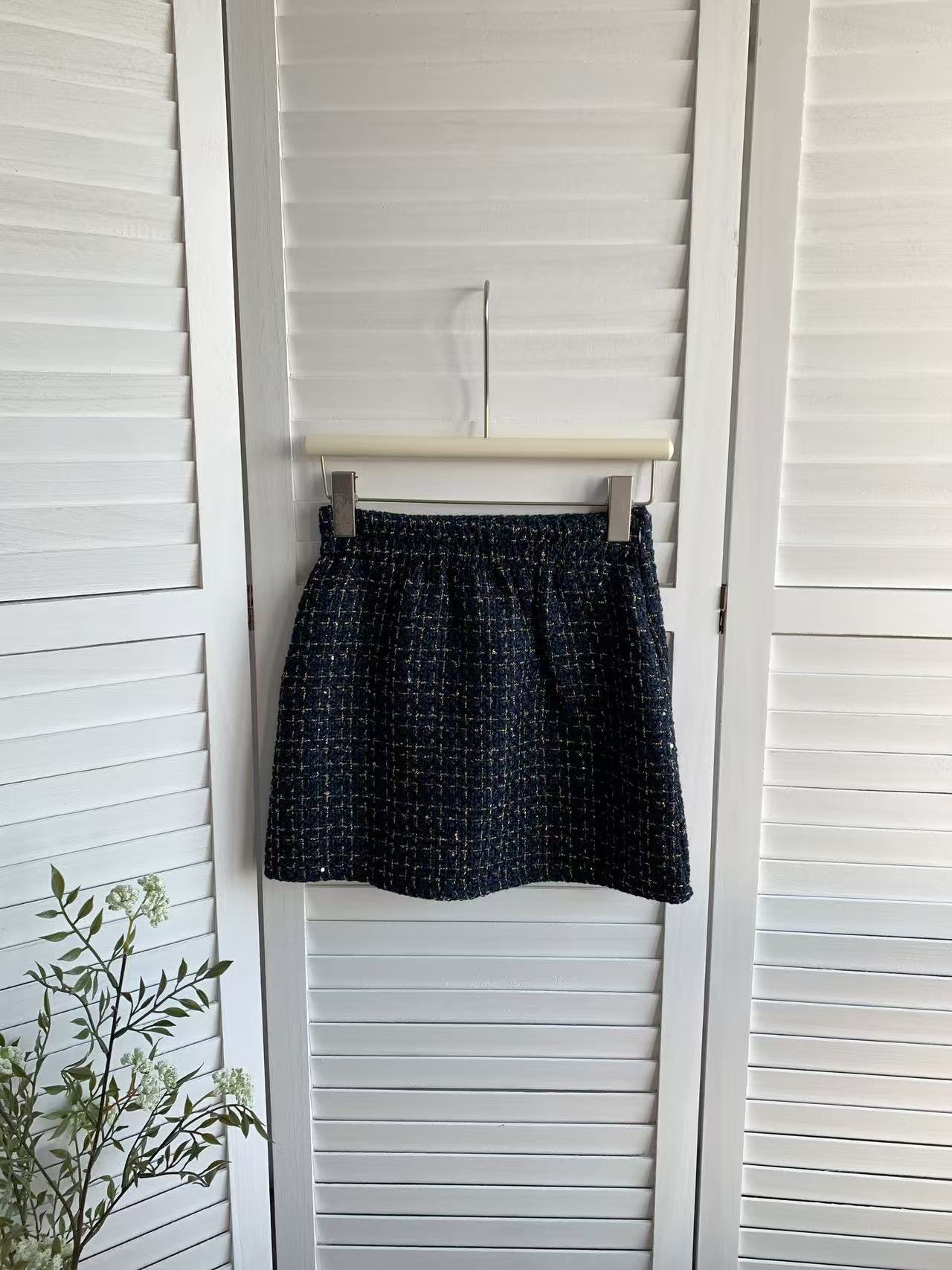 HELLO MILK TEE- 85801 百搭短裙