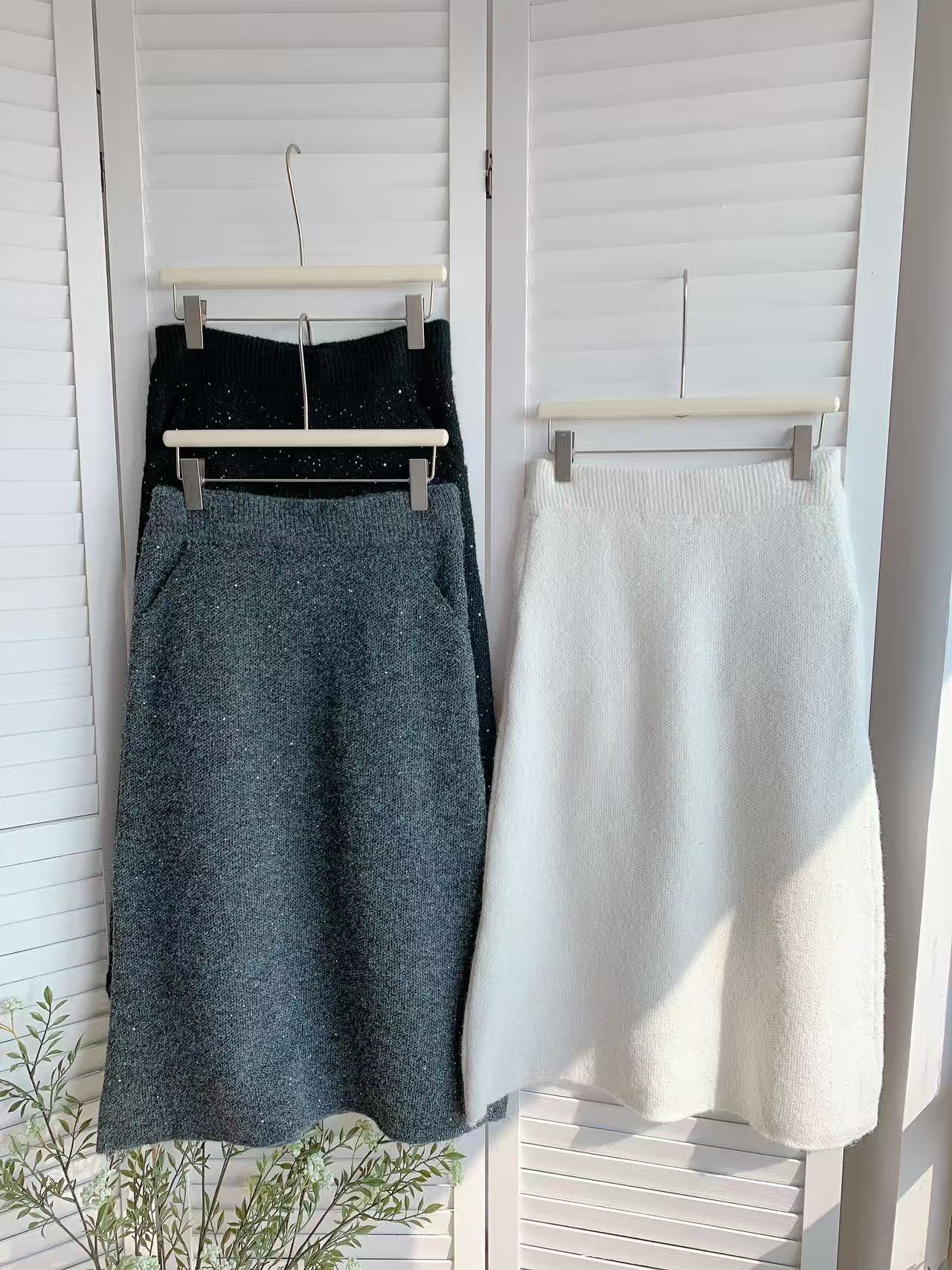 HELLO MILK TEE- 85789 百搭半裙