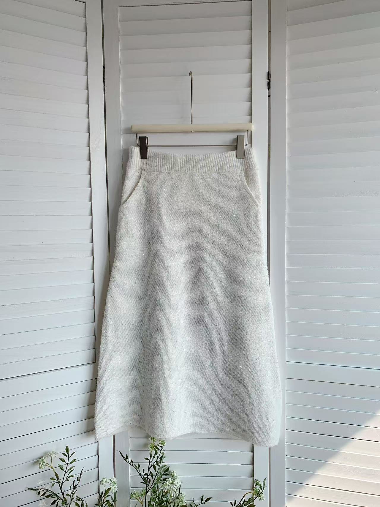 HELLO MILK TEE- 85789 百搭半裙