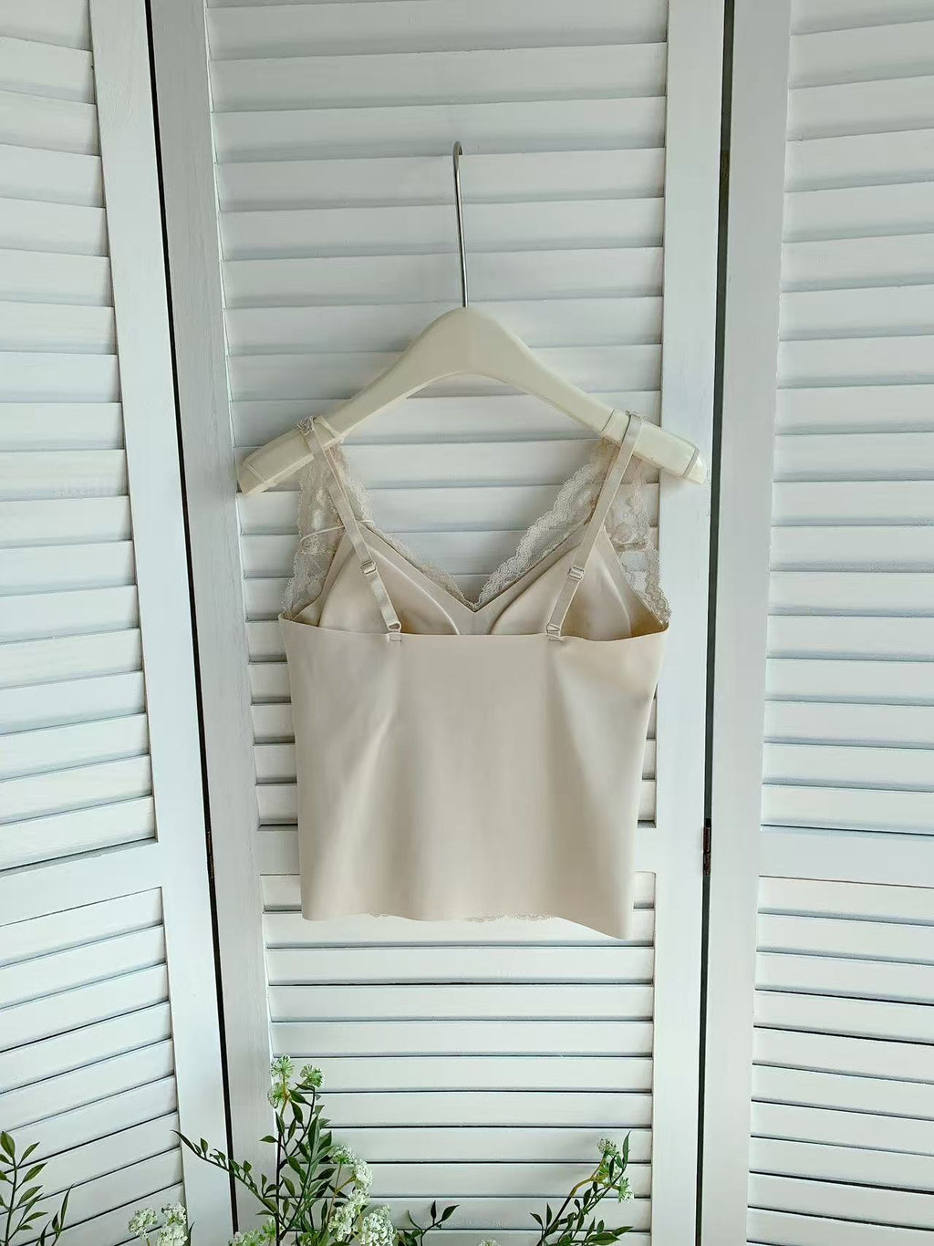 HELLO MILK TEE- 85752 蕾絲吊帶