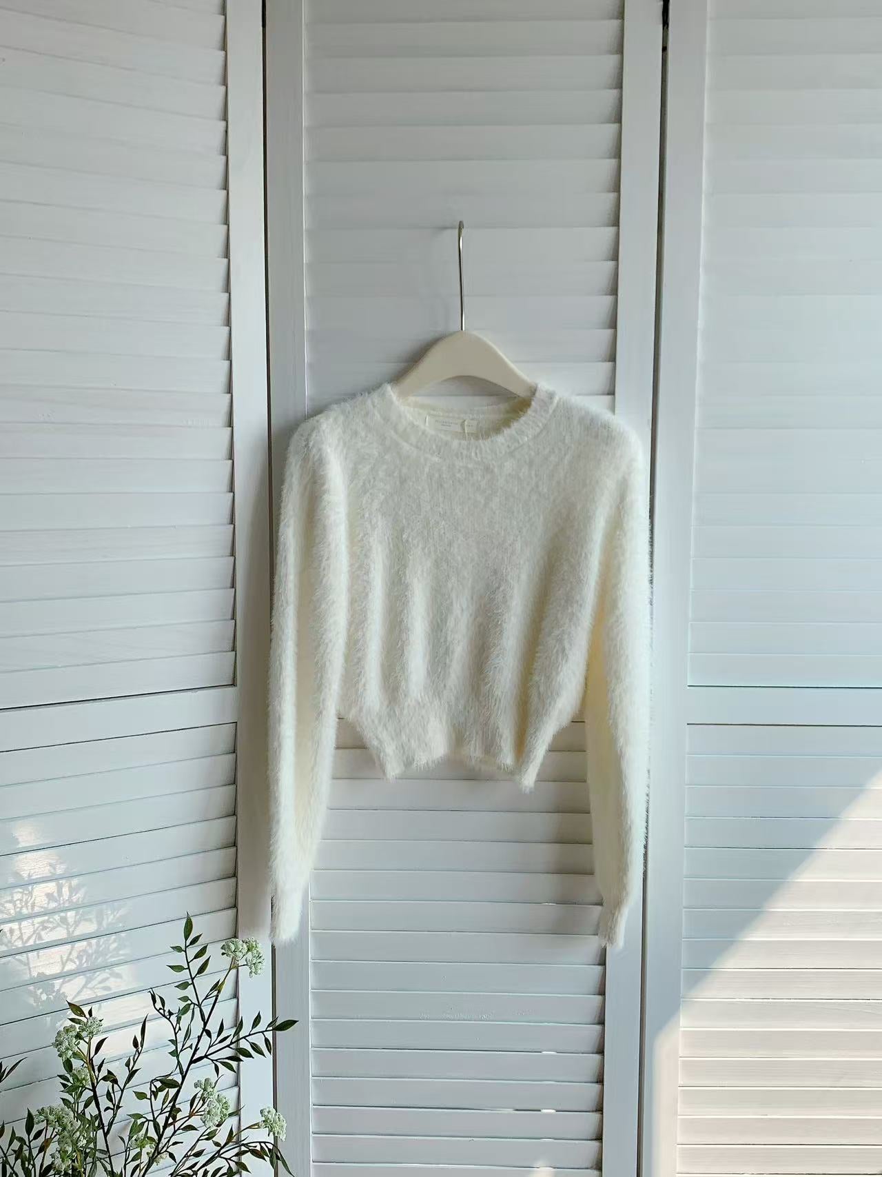 HELLO MILK TEE- 85785 圓領毛絨衫