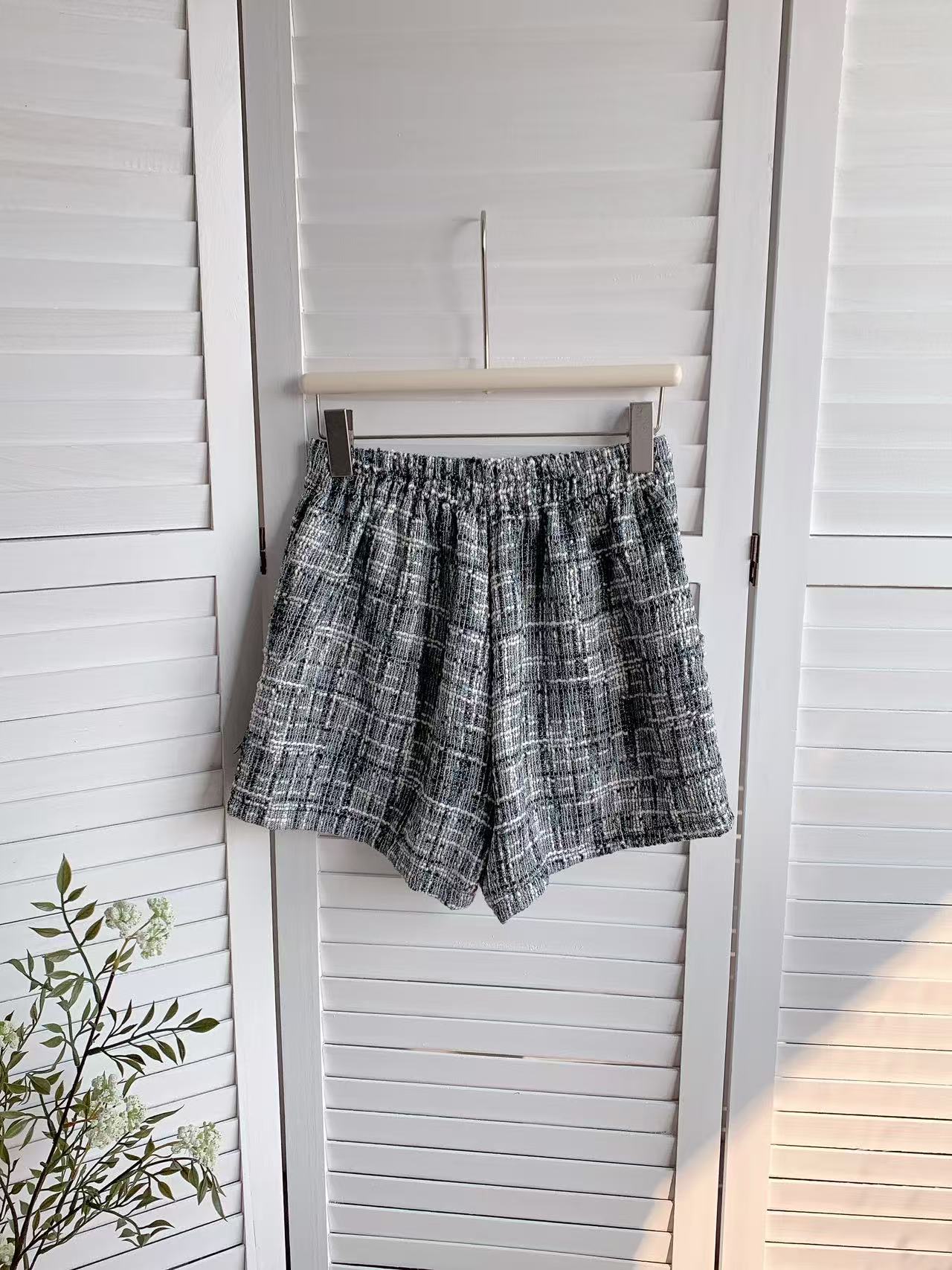 HELLO MILK TEE- 85796 百搭短褲