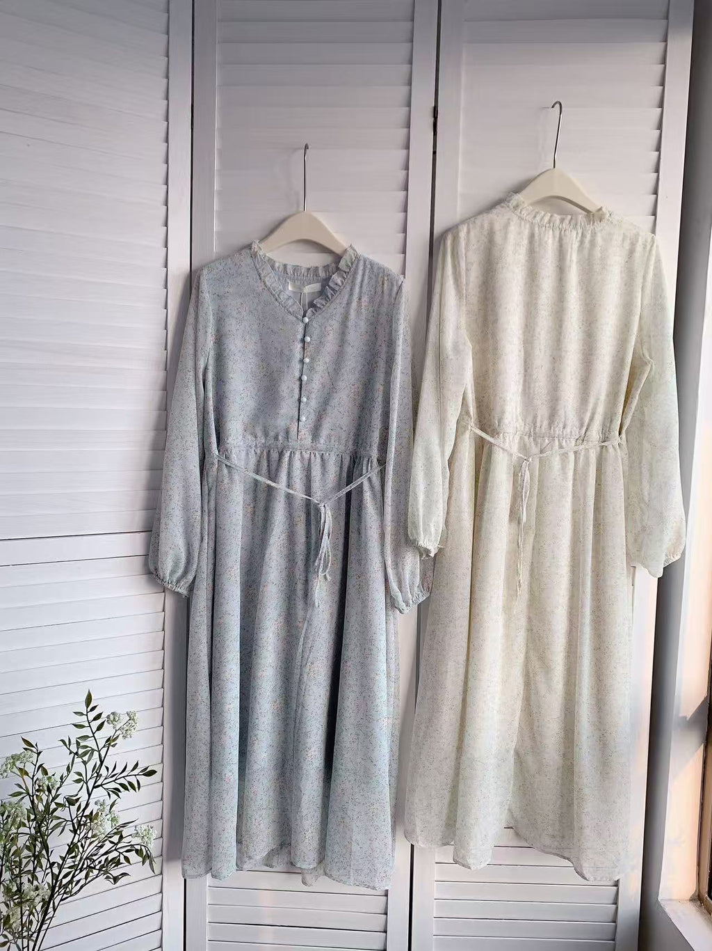 HELLO MILK TEE- 85777 法式碎花裙