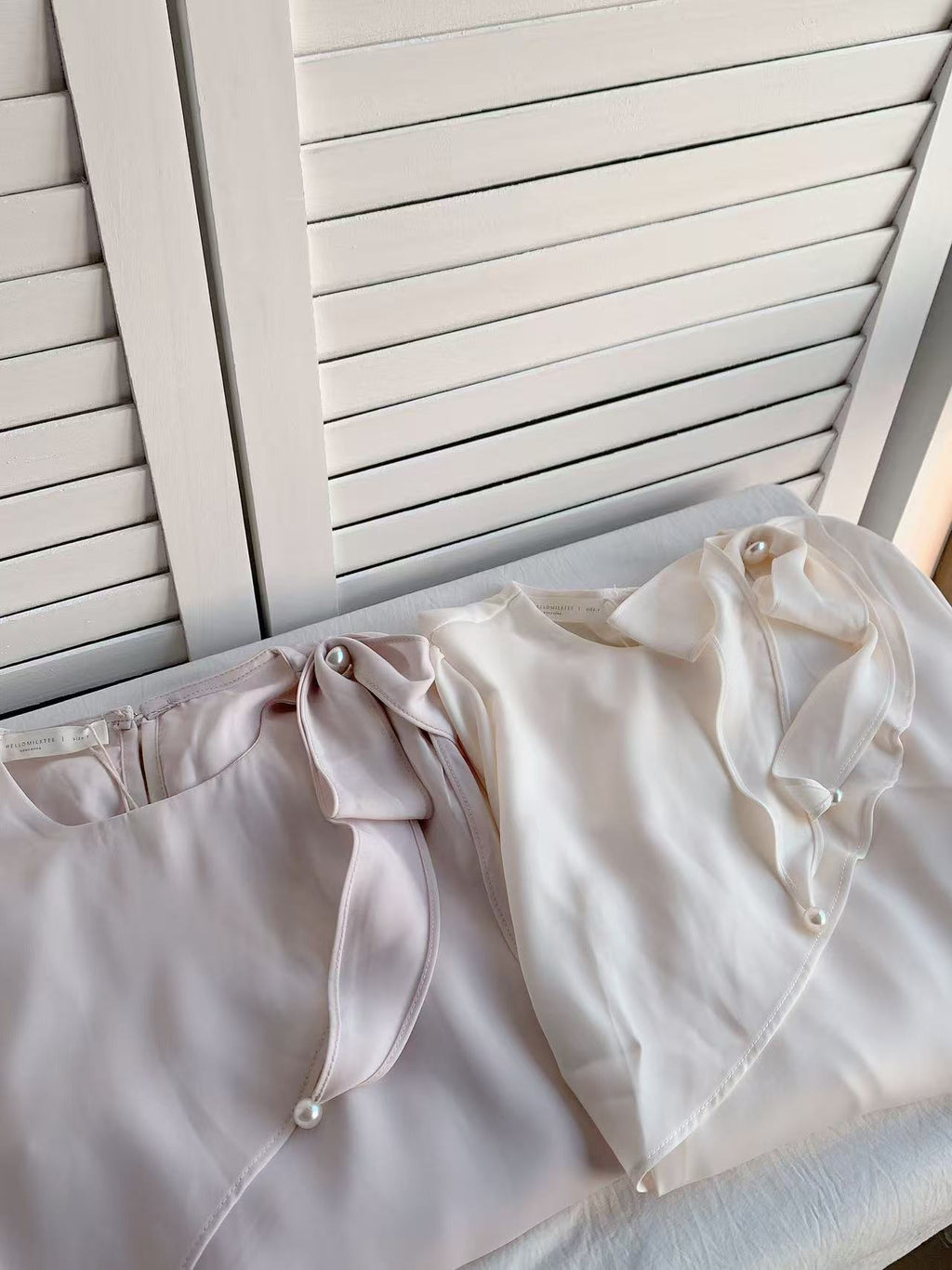 HELLO MILK TEE- 85768 氣質小衫