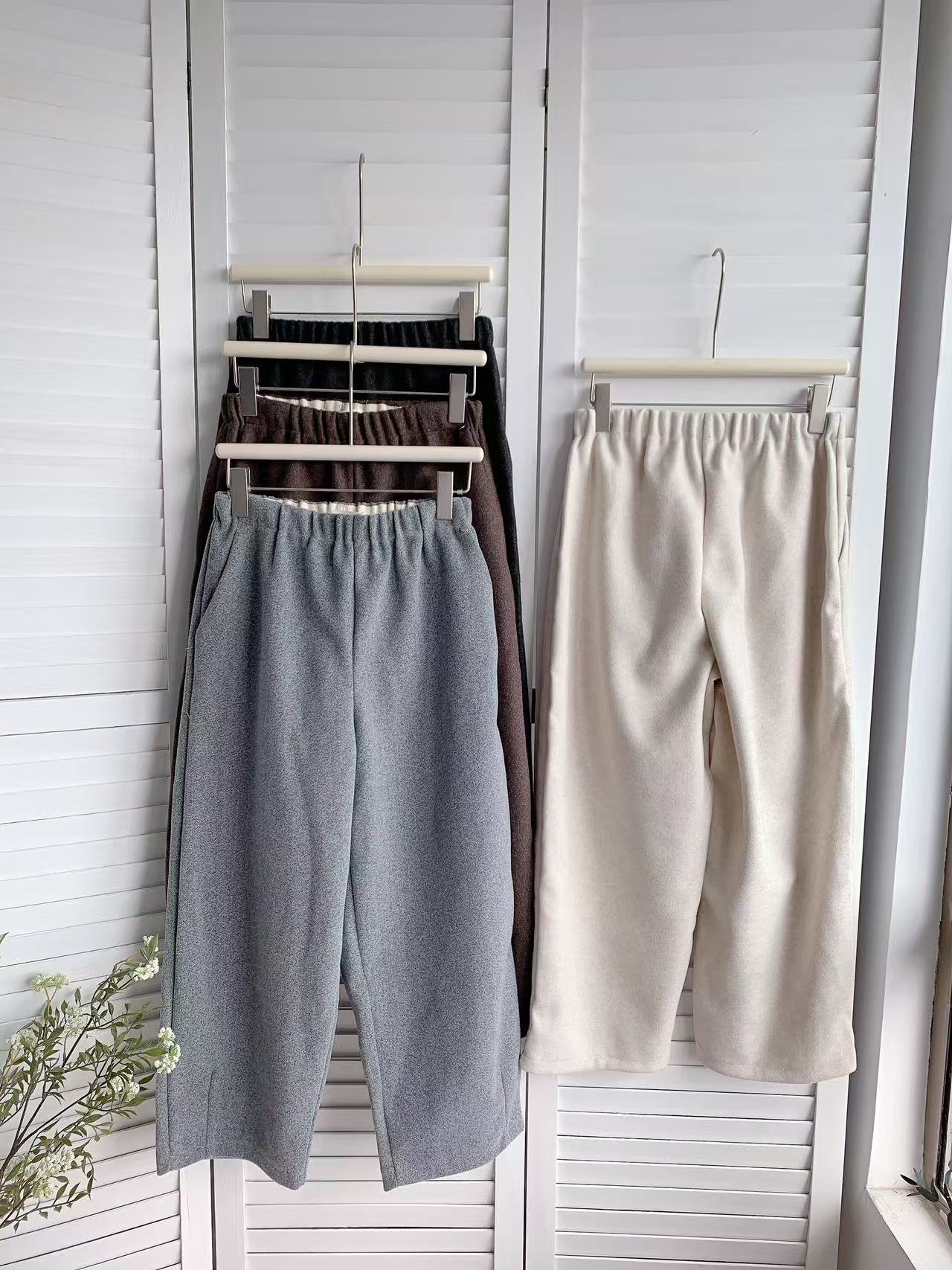 HELLO MILK TEE- 85808 休閑長褲