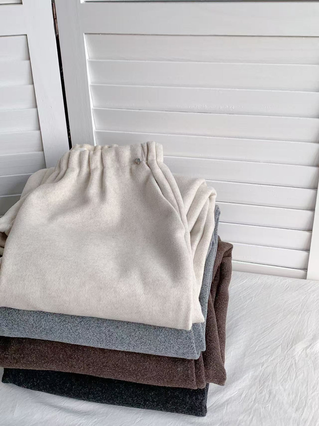 HELLO MILK TEE- 85808 休閑長褲