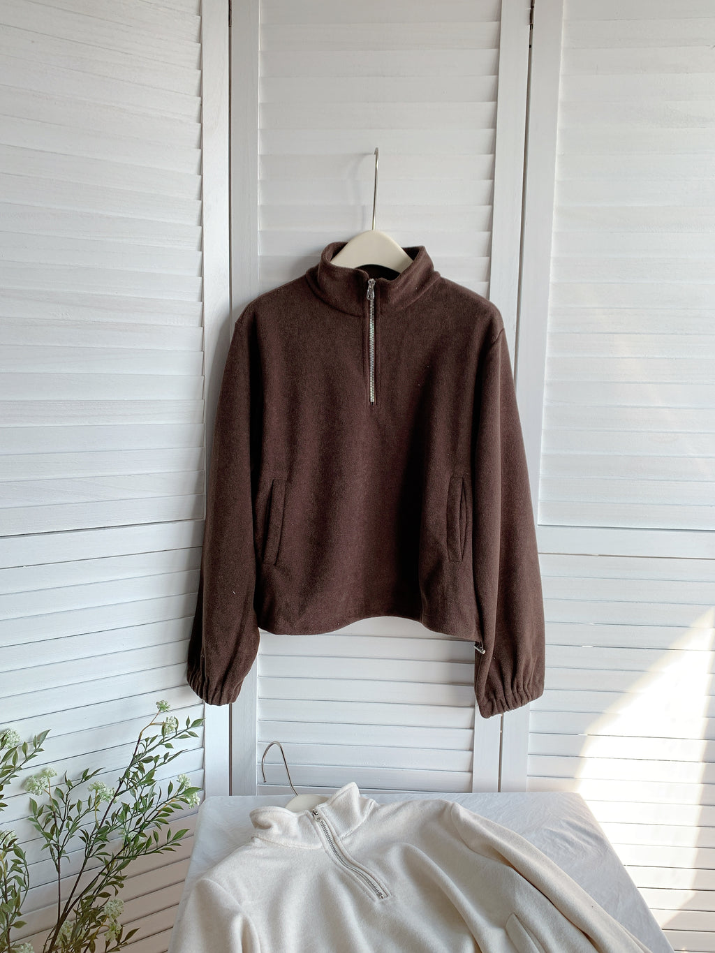 HELLO MILK TEE- 85816 半高領衛衣