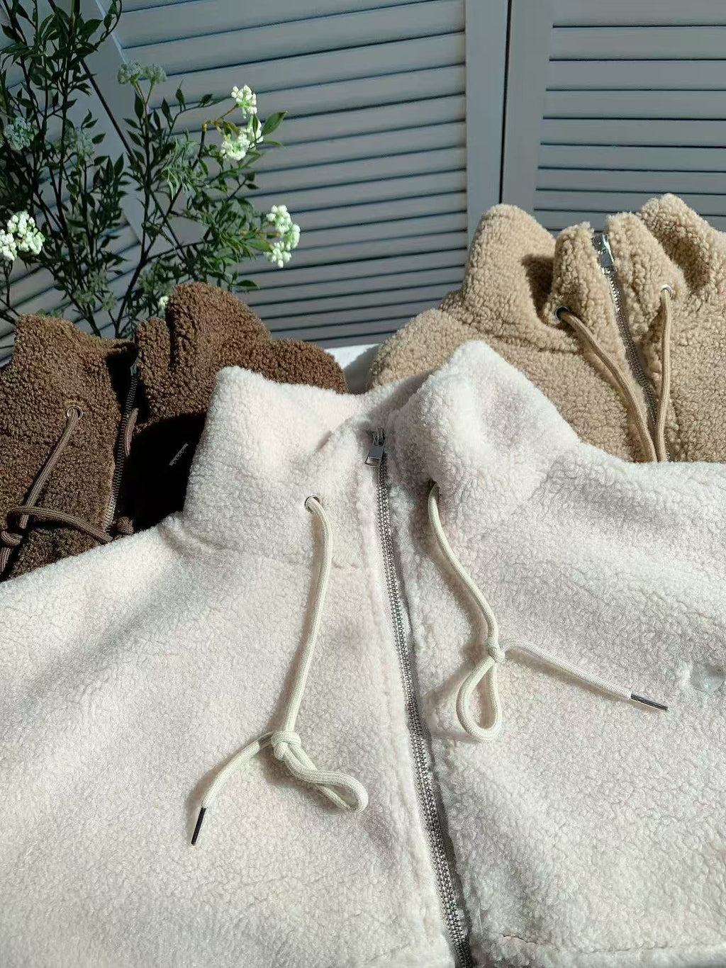 HELLO MILK TEE- 85834 立領外套