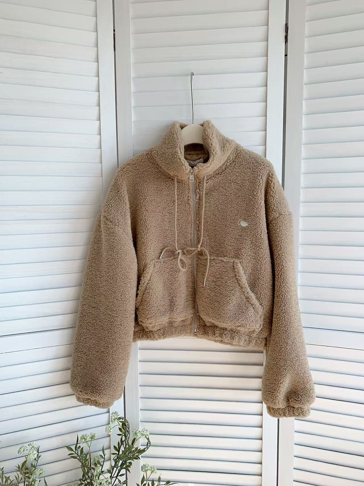 HELLO MILK TEE- 85834 立領外套