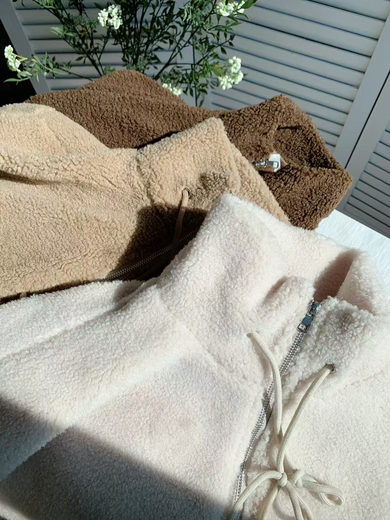 HELLO MILK TEE- 85834 立領外套