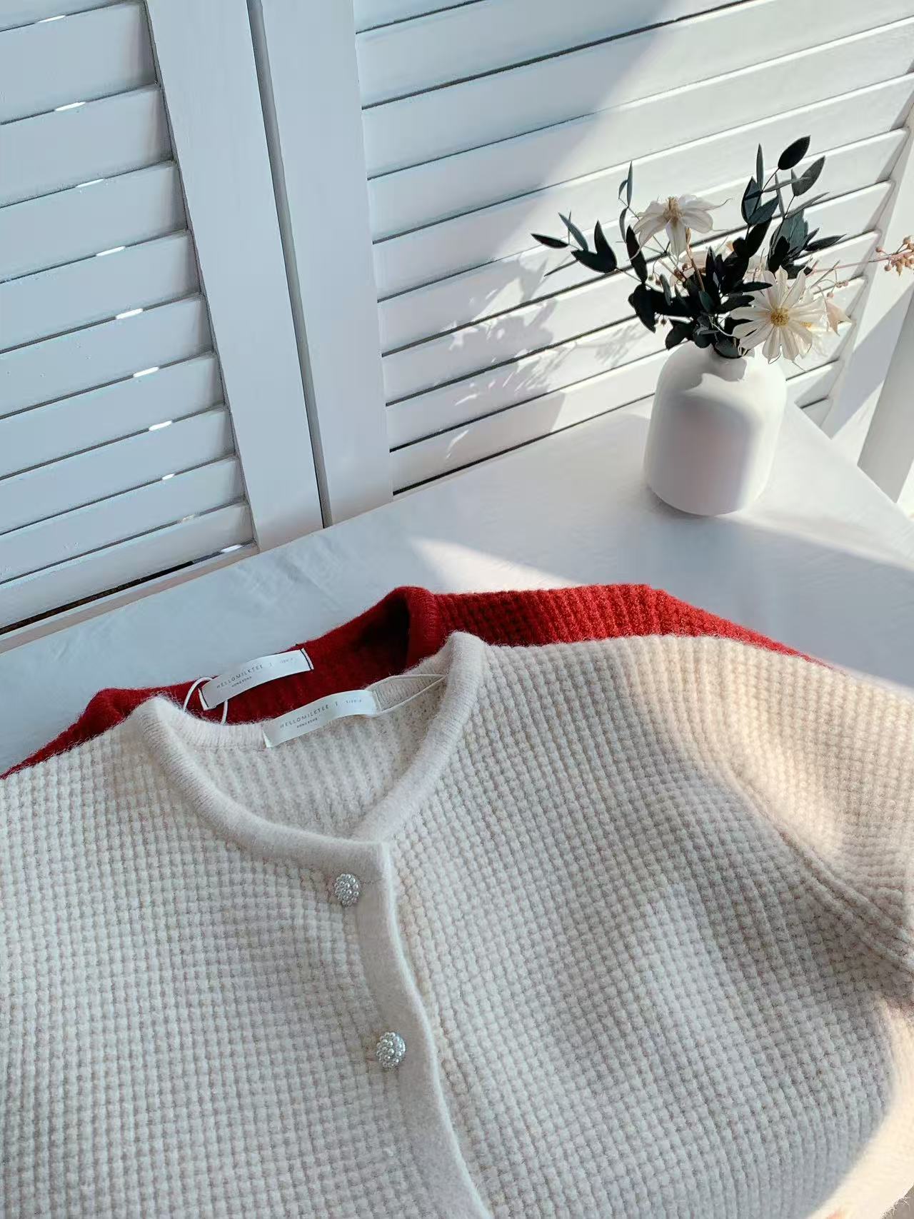 HELLO MILK TEE- 85815 簡約上衣