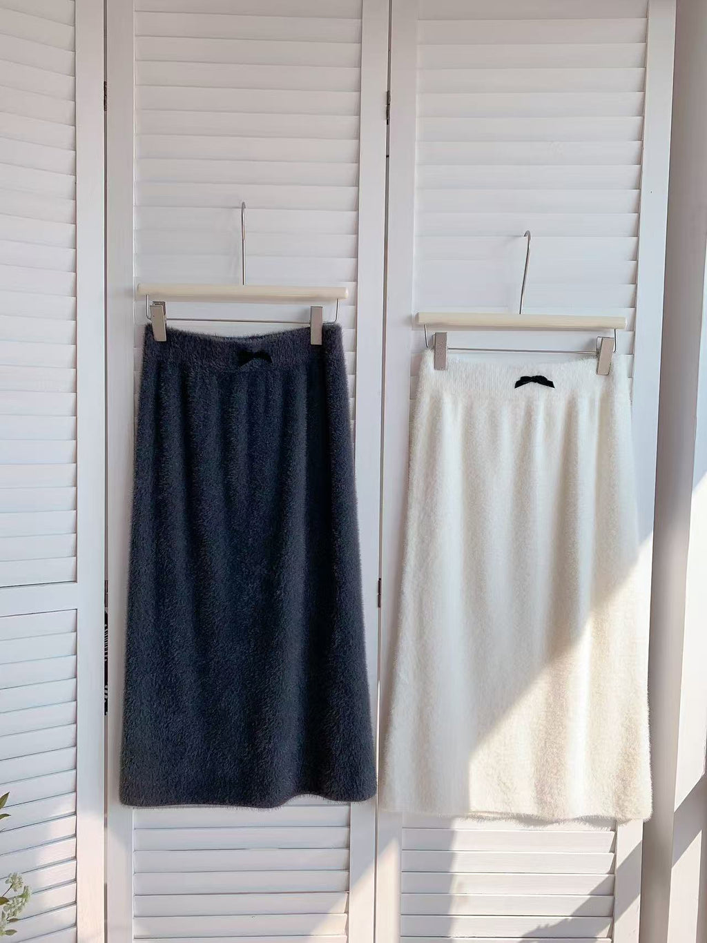 HELLO MILK TEE- 85858 毛毛半裙