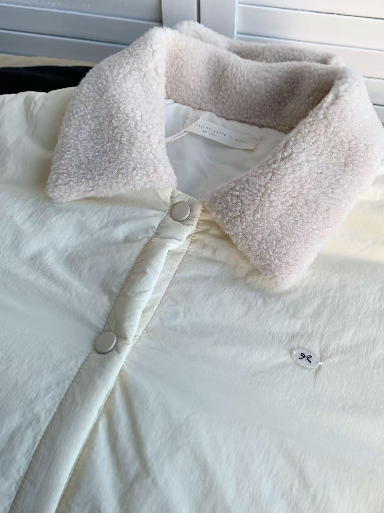 HELLO MILK TEE- 85827 毛領棉服