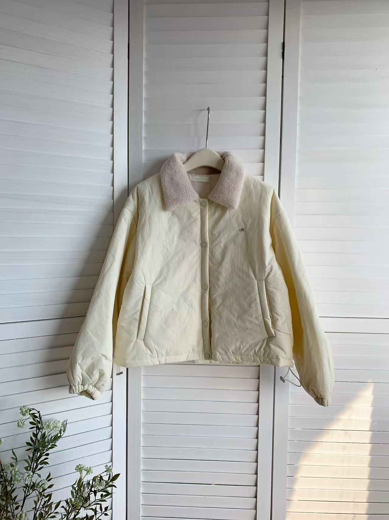 HELLO MILK TEE- 85827 毛領棉服