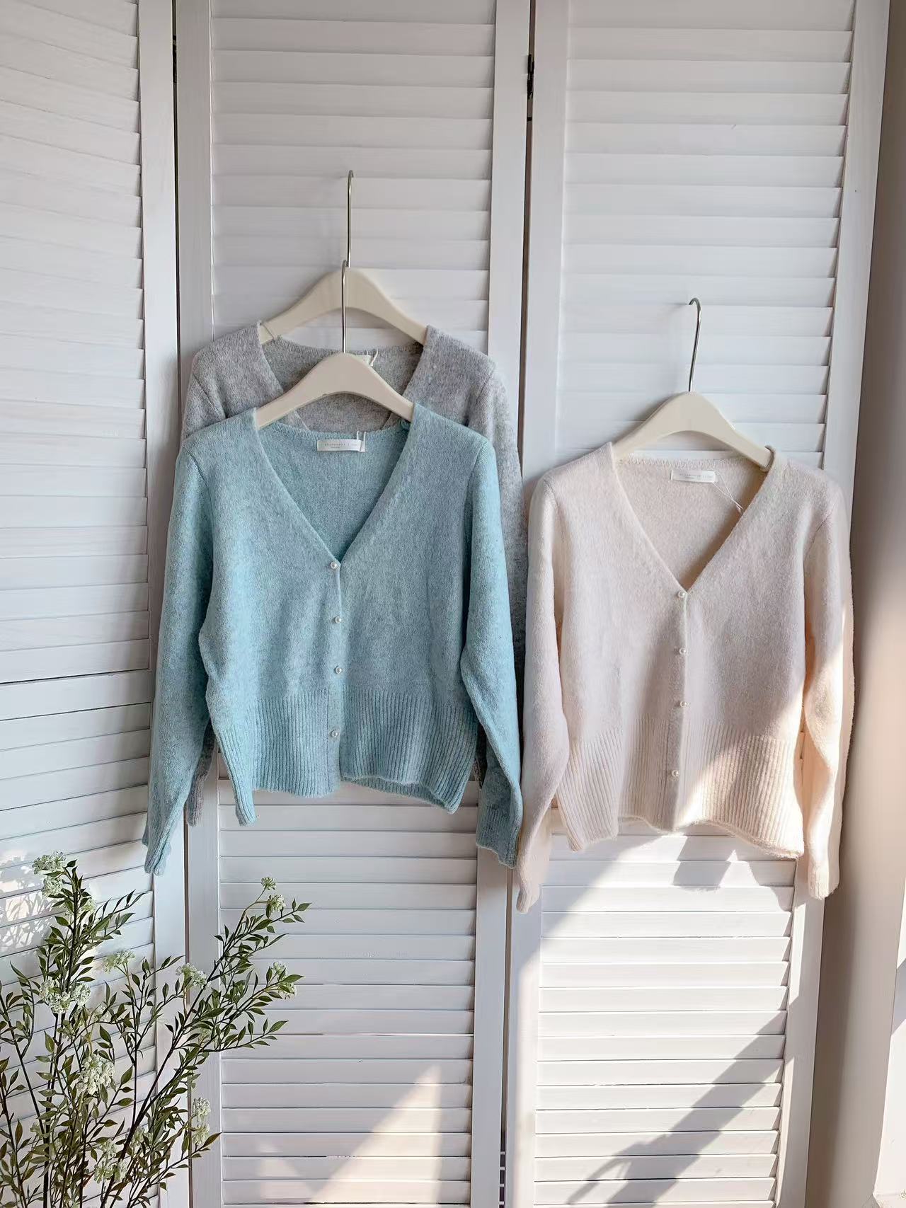 HELLO MILK TEE- 85867 針織開衫