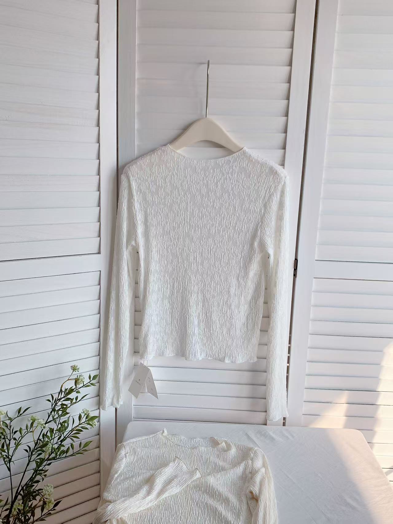 HELLO MILK TEE- 85818 提花上衣