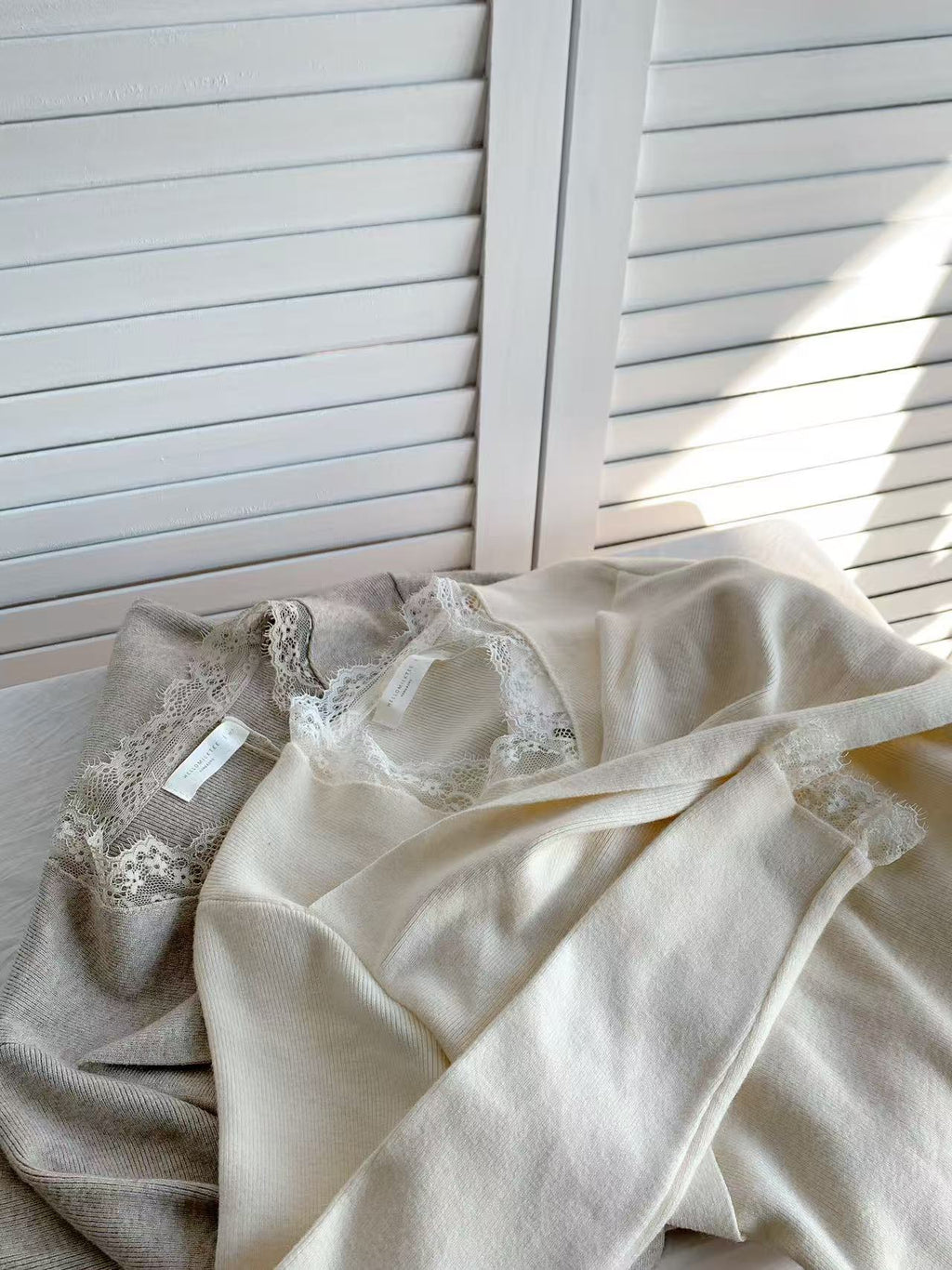 HELLO MILK TEE- 85781 蕾絲連衣裙