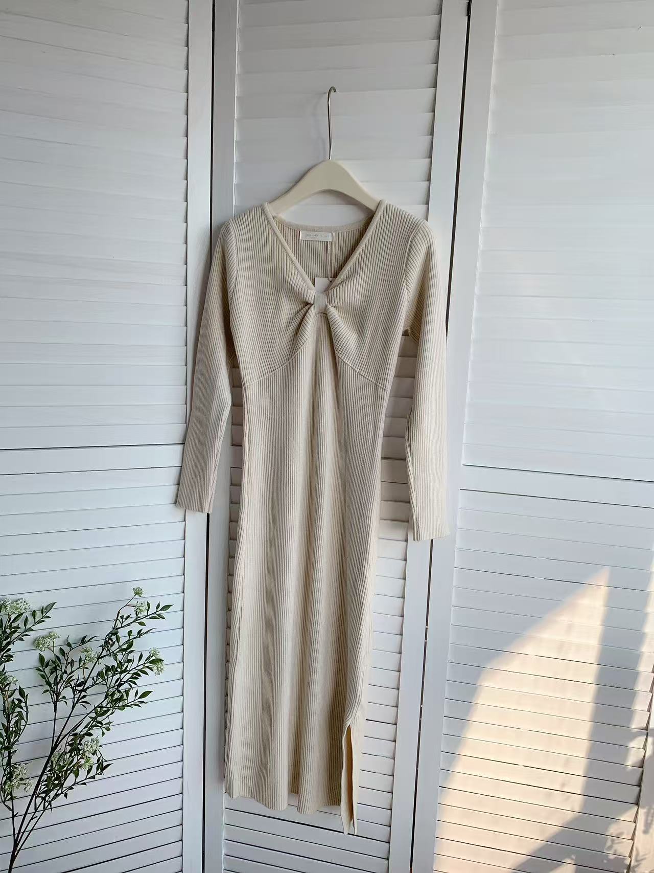 HELLO MILK TEE- 85780 針織連衣裙