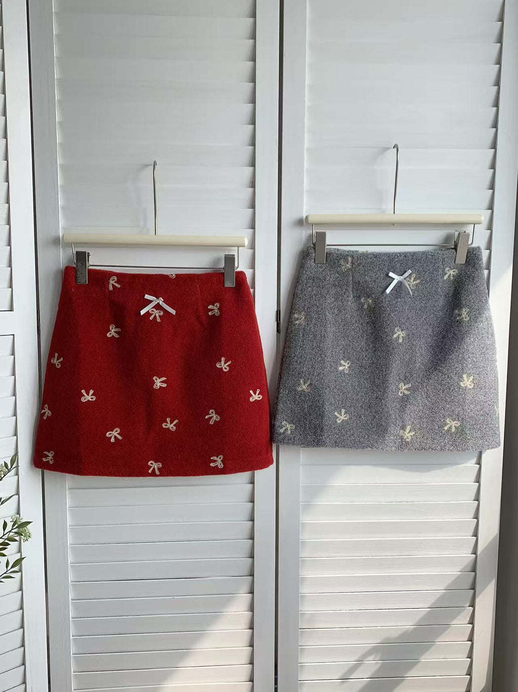 HELLO MILK TEE- 85865 蝴蝶結短裙