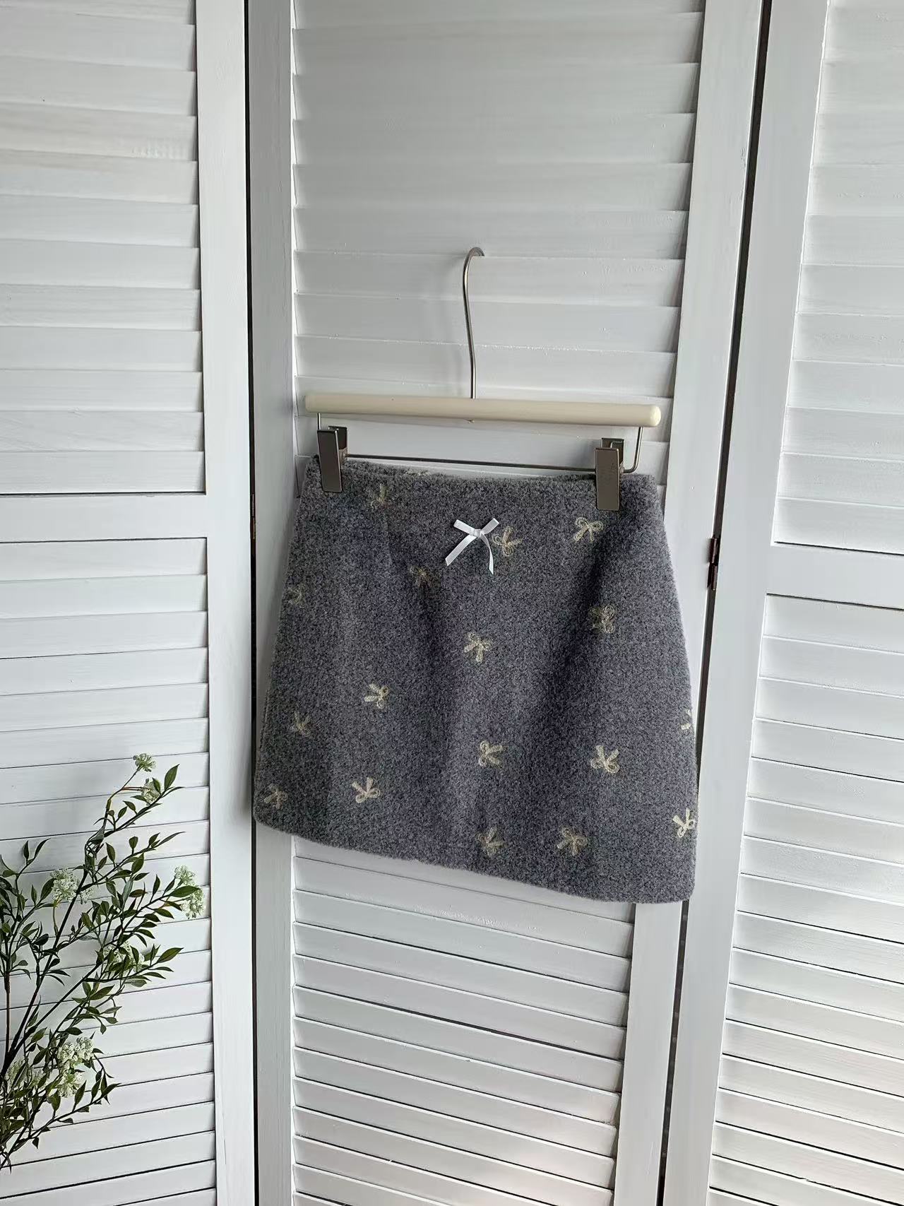 HELLO MILK TEE- 85865 蝴蝶結短裙